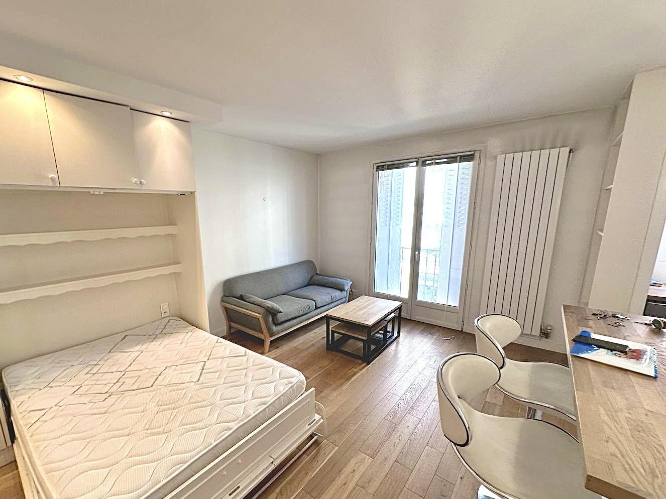 PARIS 10e·28.37m²·studio·With furniture[Paris Rental]