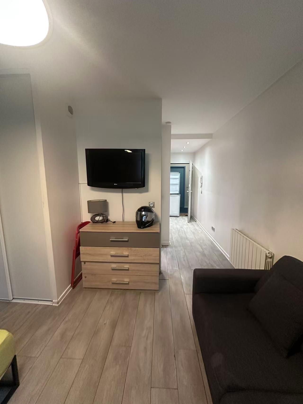 Issy-les-Moulineaux 92e·21m²·studio·With furniture·Long-term only[Paris Rental]