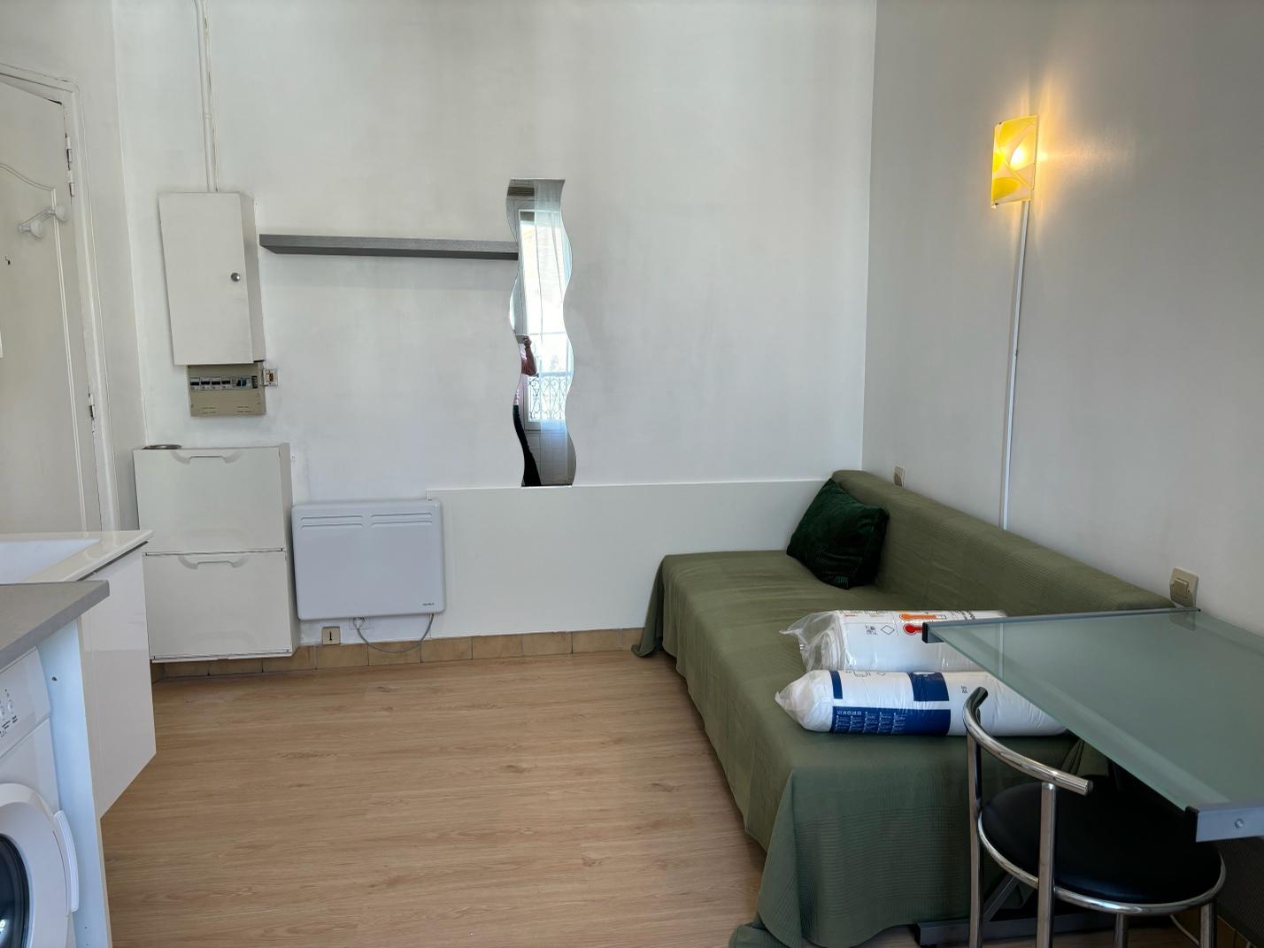 Clichy 92e·12.06m²·studio·With furniture[Paris Rental]