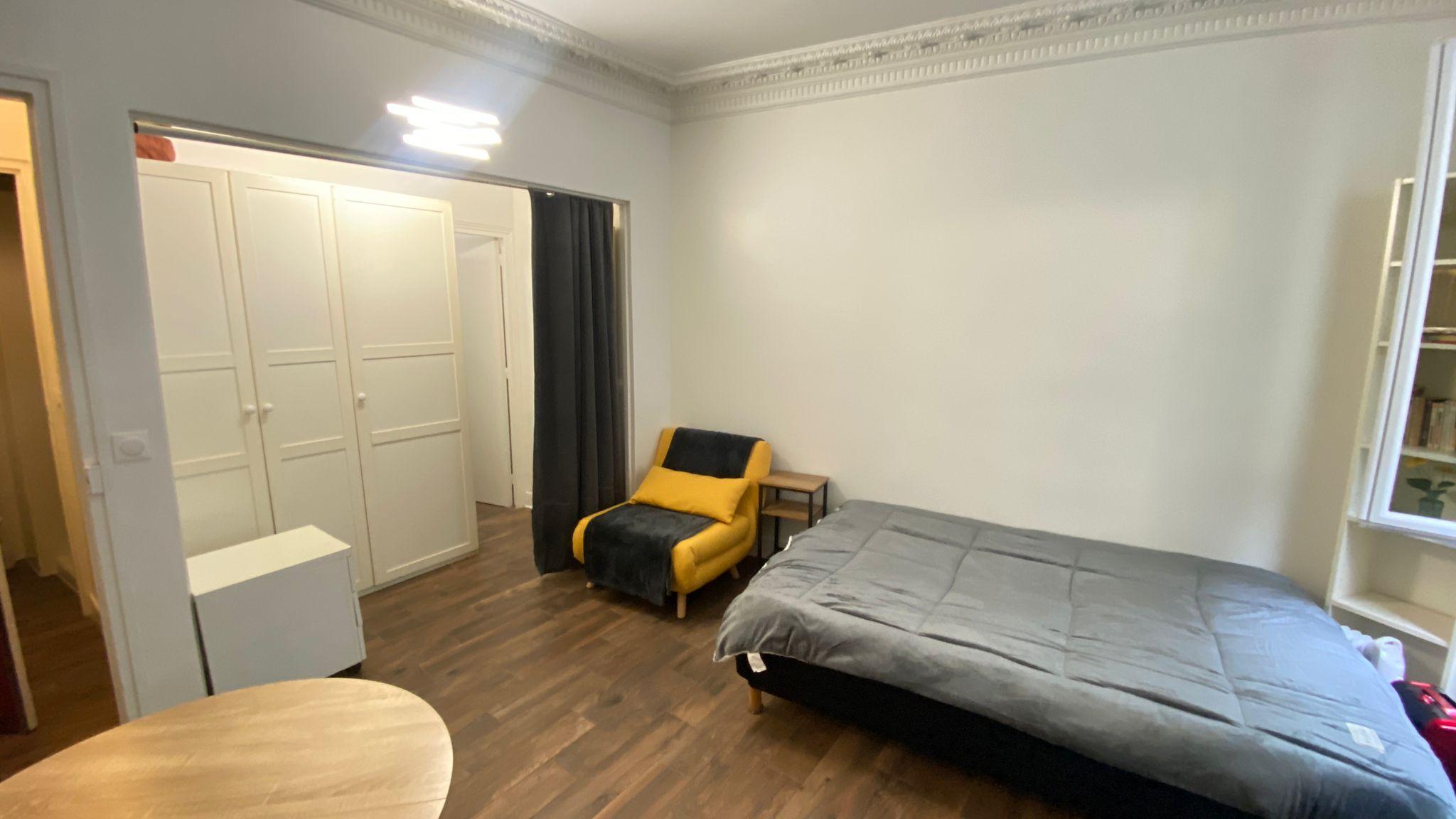 PARIS 15e·22m²·Studio·Meublé[Location à Paris France]