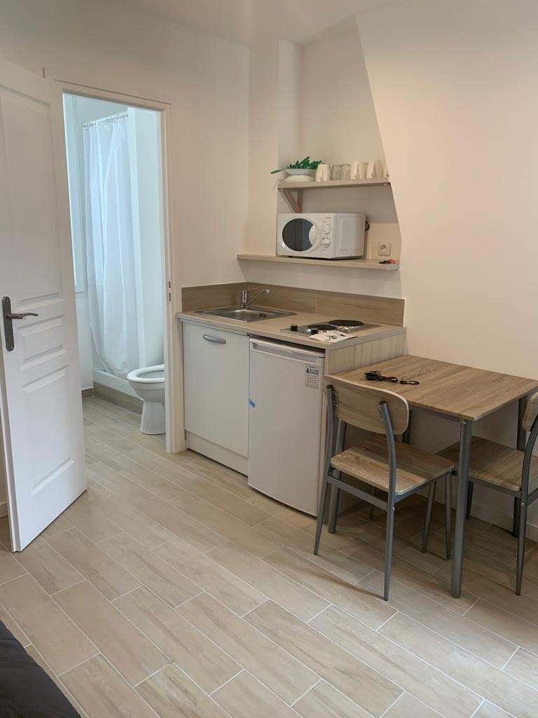 PARIS 11e·13m²·studio·With furniture[Paris Rental]