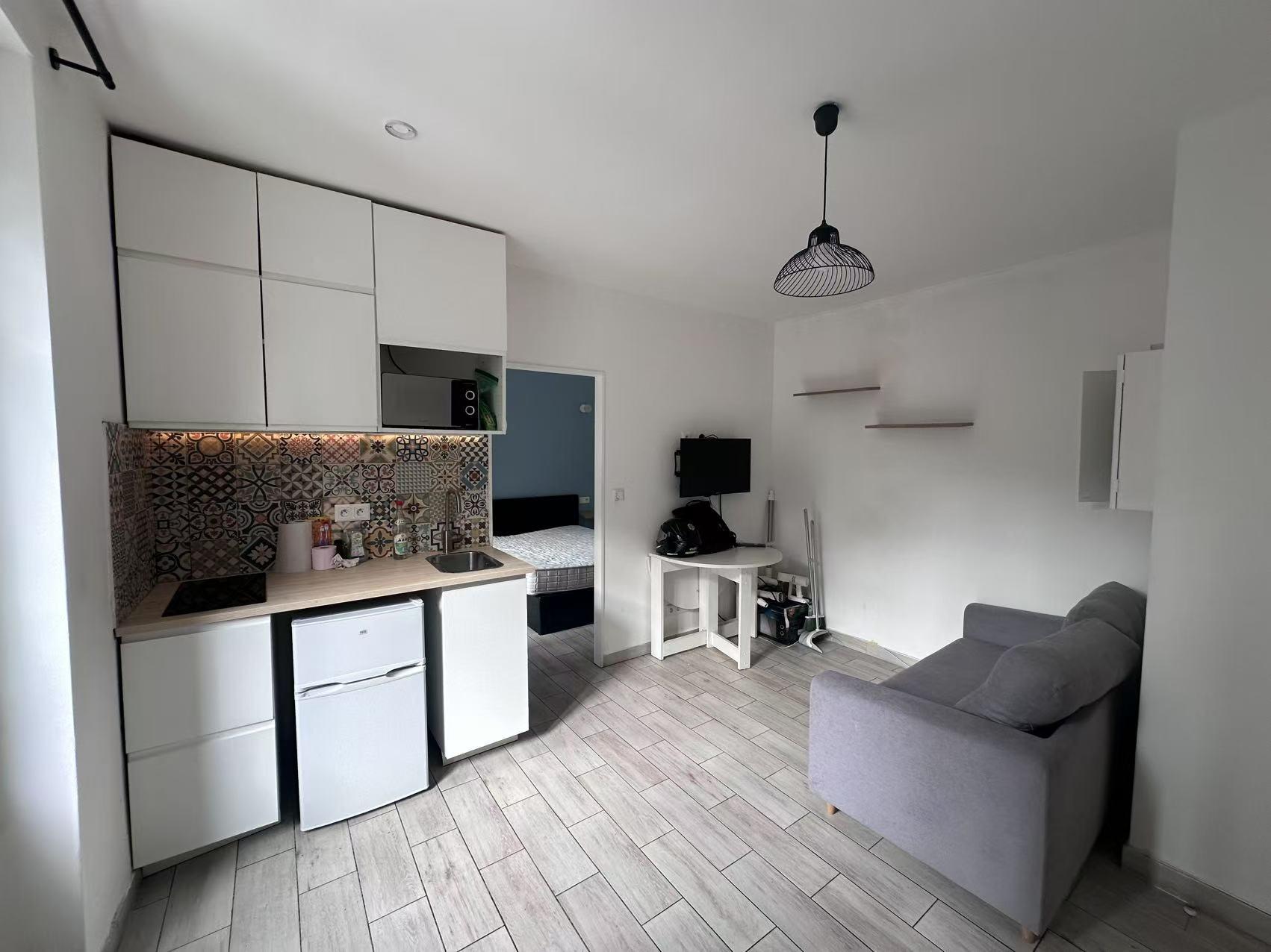 PARIS 15지역·28m²·2P·아파트·가구·장기[프랑스 부동산,프랑스 아파트 매매,파리 집 구하기,프랑스 임대 부동산,프랑스 부동산 투자,프랑스 아파트 임대 방법,파리 집 계약 절차,프랑스 부동산 세금 정보,프랑스 부동산 중개인 추천,프랑스 주택 임대 시세,프랑스 주택 관리 서비스,프랑스 아파트 월세,프랑스 단기 임대,파리 집 임대,프랑스 월세 계약,프랑스 월세 시세,파리 임대 집 추천,프랑스 임대,프랑스 월세 ,프랑스 부동산 임대 서비스,프랑스 부동산 중개,프랑스 부동산 에이전시,파리 부동산 중개인,프랑스 부동산 매물,파리 부동산 에이전시 추천,파리 현지 부동산 상담,파리 부동산 거래 대행,프랑스 부동산 시세 조회,프랑스 부동산 서비스,파리 부동산 에이전시,프랑스 부동산 전문가,프랑스 부동산 거래 팁,프랑스 주택 중개 플랫폼,파리 유학생 ,프랑스 유학 집 구하기,파리 학생 기숙사 임대,프랑스 유학생 월세 아파트,프랑스 유학 임대 계약,파리 유학 생활 집 구하기,프랑스 유학생 쉐어하우스,프랑스 가족용 주택 매매,파리 가족 아파트 임대,프랑스 어린이 학교 근처 집,프랑스 이민 주택 ,맞춤형 부동산 서비스,파리 단기 임대 아파트,프랑스 출장용 주택,파리 월 단위 임대]