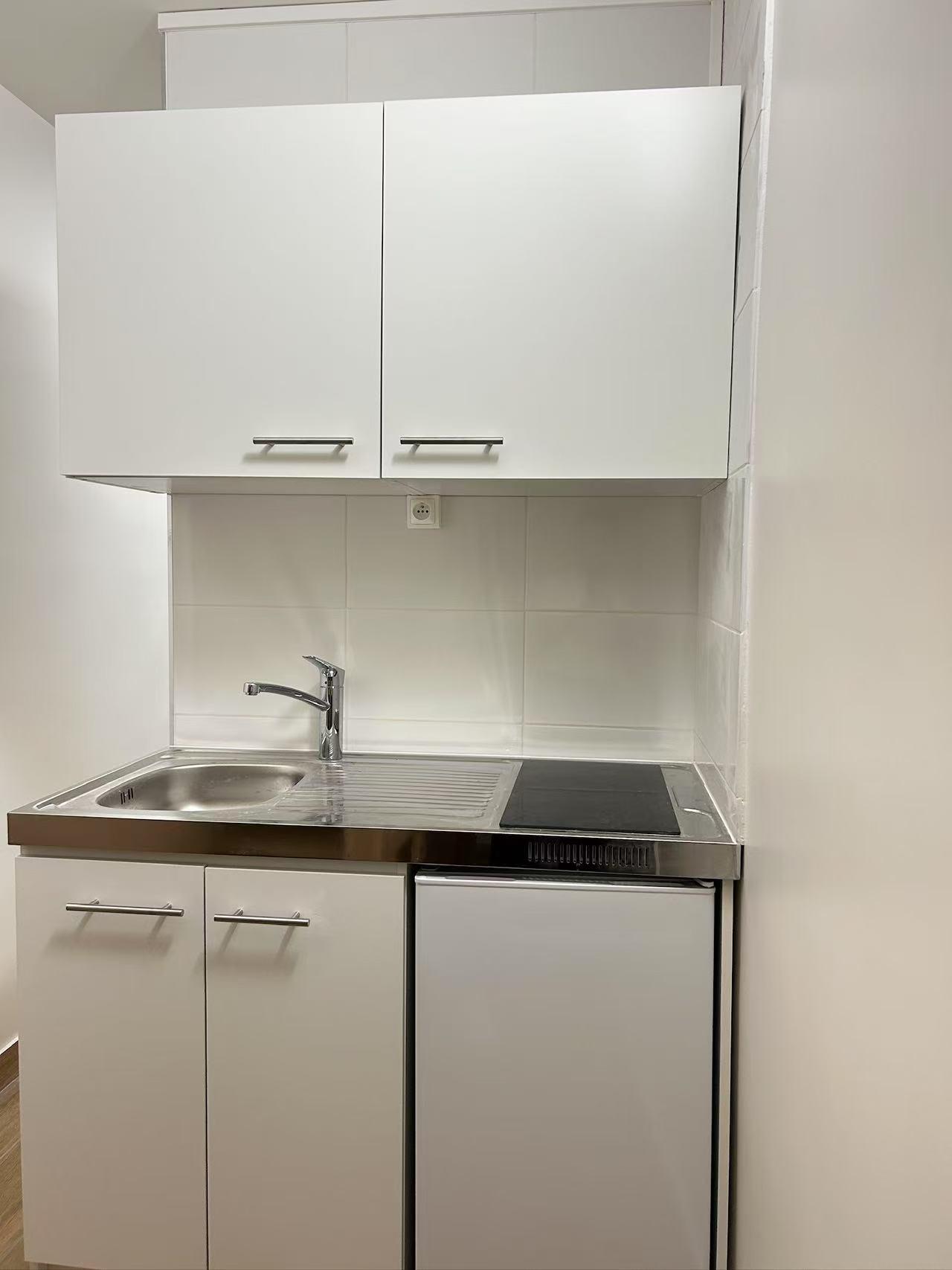 PARIS 16지역·11m²·studio·가구[프랑스 부동산,프랑스 아파트 매매,파리 집 구하기,프랑스 임대 부동산,프랑스 부동산 투자,프랑스 아파트 임대 방법,파리 집 계약 절차,프랑스 부동산 세금 정보,프랑스 부동산 중개인 추천,프랑스 주택 임대 시세,프랑스 주택 관리 서비스,프랑스 아파트 월세,프랑스 단기 임대,파리 집 임대,프랑스 월세 계약,프랑스 월세 시세,파리 임대 집 추천,프랑스 임대,프랑스 월세 ,프랑스 부동산 임대 서비스,프랑스 부동산 중개,프랑스 부동산 에이전시,파리 부동산 중개인,프랑스 부동산 매물,파리 부동산 에이전시 추천,파리 현지 부동산 상담,파리 부동산 거래 대행,프랑스 부동산 시세 조회,프랑스 부동산 서비스,파리 부동산 에이전시,프랑스 부동산 전문가,프랑스 부동산 거래 팁,프랑스 주택 중개 플랫폼,파리 유학생 ,프랑스 유학 집 구하기,파리 학생 기숙사 임대,프랑스 유학생 월세 아파트,프랑스 유학 임대 계약,파리 유학 생활 집 구하기,프랑스 유학생 쉐어하우스,프랑스 가족용 주택 매매,파리 가족 아파트 임대,프랑스 어린이 학교 근처 집,프랑스 이민 주택 ,맞춤형 부동산 서비스,파리 단기 임대 아파트,프랑스 출장용 주택,파리 월 단위 임대]