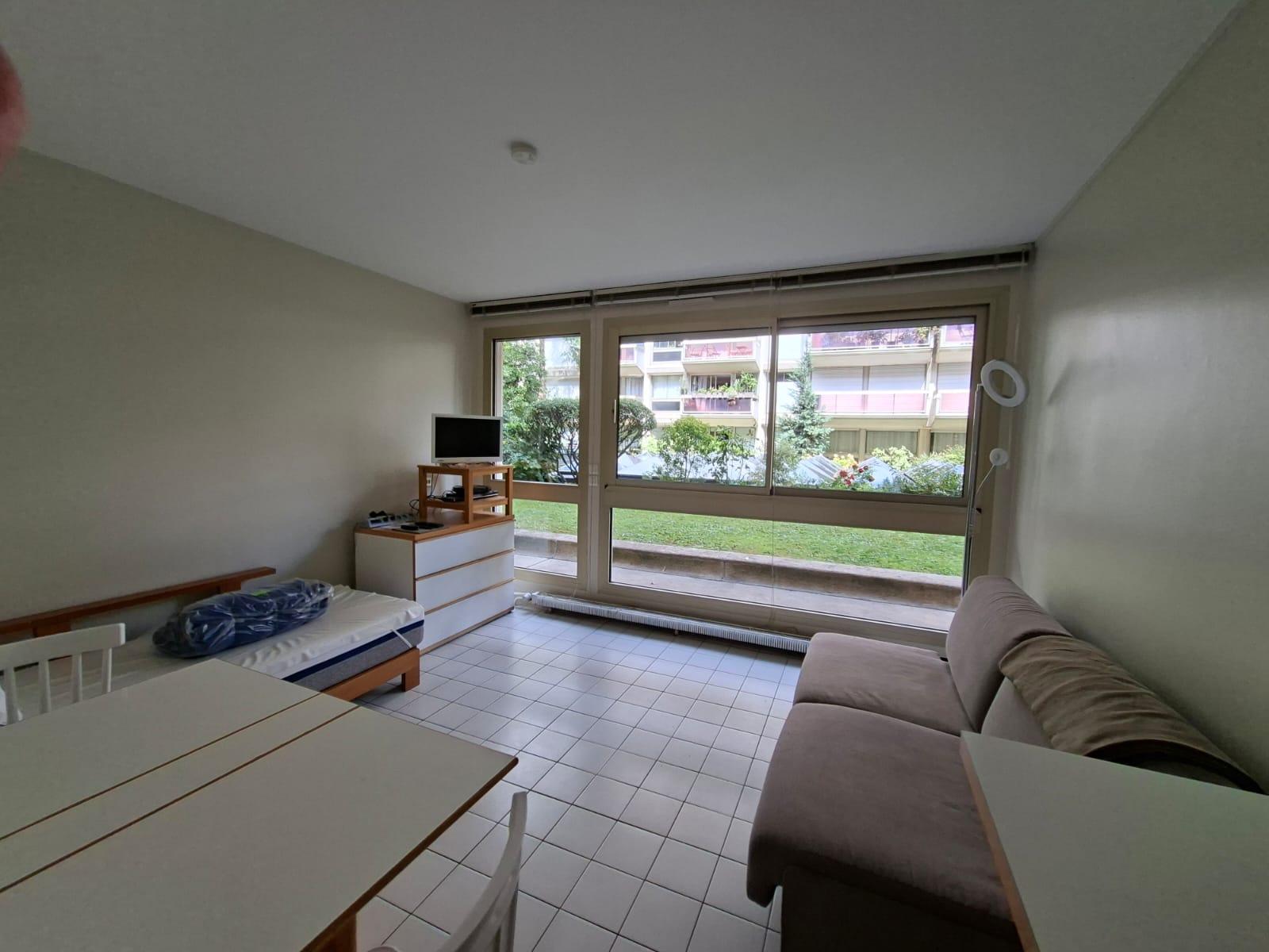 PARIS 6e·26m²·Studio·Meublé[Location à Paris France]