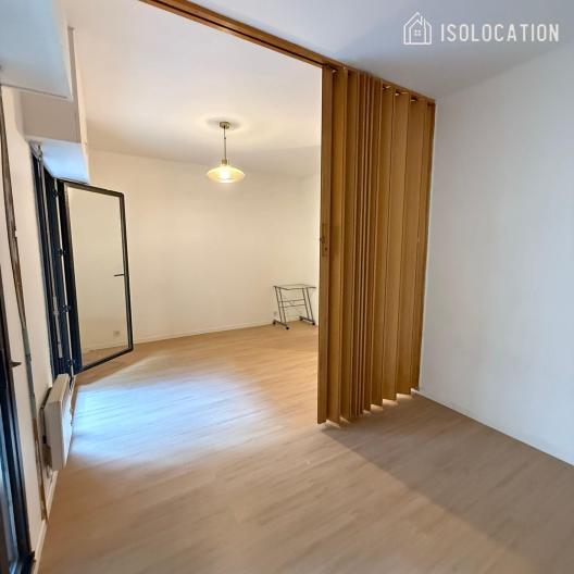 PARIS 11지역·32m²·studio·가구 없음[프랑스 부동산,프랑스 아파트 매매,파리 집 구하기,프랑스 임대 부동산,프랑스 부동산 투자,프랑스 아파트 임대 방법,파리 집 계약 절차,프랑스 부동산 세금 정보,프랑스 부동산 중개인 추천,프랑스 주택 임대 시세,프랑스 주택 관리 서비스,프랑스 아파트 월세,프랑스 단기 임대,파리 집 임대,프랑스 월세 계약,프랑스 월세 시세,파리 임대 집 추천,프랑스 임대,프랑스 월세 ,프랑스 부동산 임대 서비스,프랑스 부동산 중개,프랑스 부동산 에이전시,파리 부동산 중개인,프랑스 부동산 매물,파리 부동산 에이전시 추천,파리 현지 부동산 상담,파리 부동산 거래 대행,프랑스 부동산 시세 조회,프랑스 부동산 서비스,파리 부동산 에이전시,프랑스 부동산 전문가,프랑스 부동산 거래 팁,프랑스 주택 중개 플랫폼,파리 유학생 ,프랑스 유학 집 구하기,파리 학생 기숙사 임대,프랑스 유학생 월세 아파트,프랑스 유학 임대 계약,파리 유학 생활 집 구하기,프랑스 유학생 쉐어하우스,프랑스 가족용 주택 매매,파리 가족 아파트 임대,프랑스 어린이 학교 근처 집,프랑스 이민 주택 ,맞춤형 부동산 서비스,파리 단기 임대 아파트,프랑스 출장용 주택,파리 월 단위 임대]