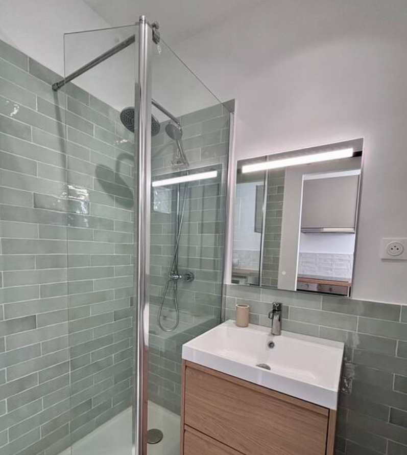 PARIS 11e·26m²·studio·With furniture[Paris Rental]