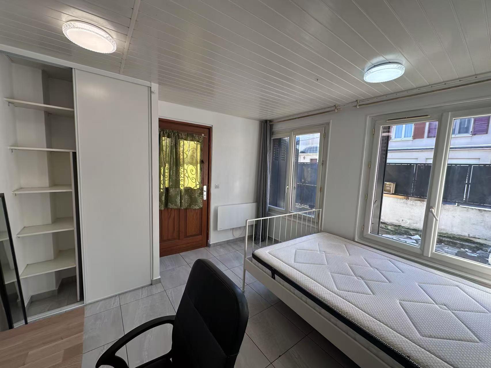 Vitry-sur-Seine 94e·15m²·studio·With furniture[Paris Rental]