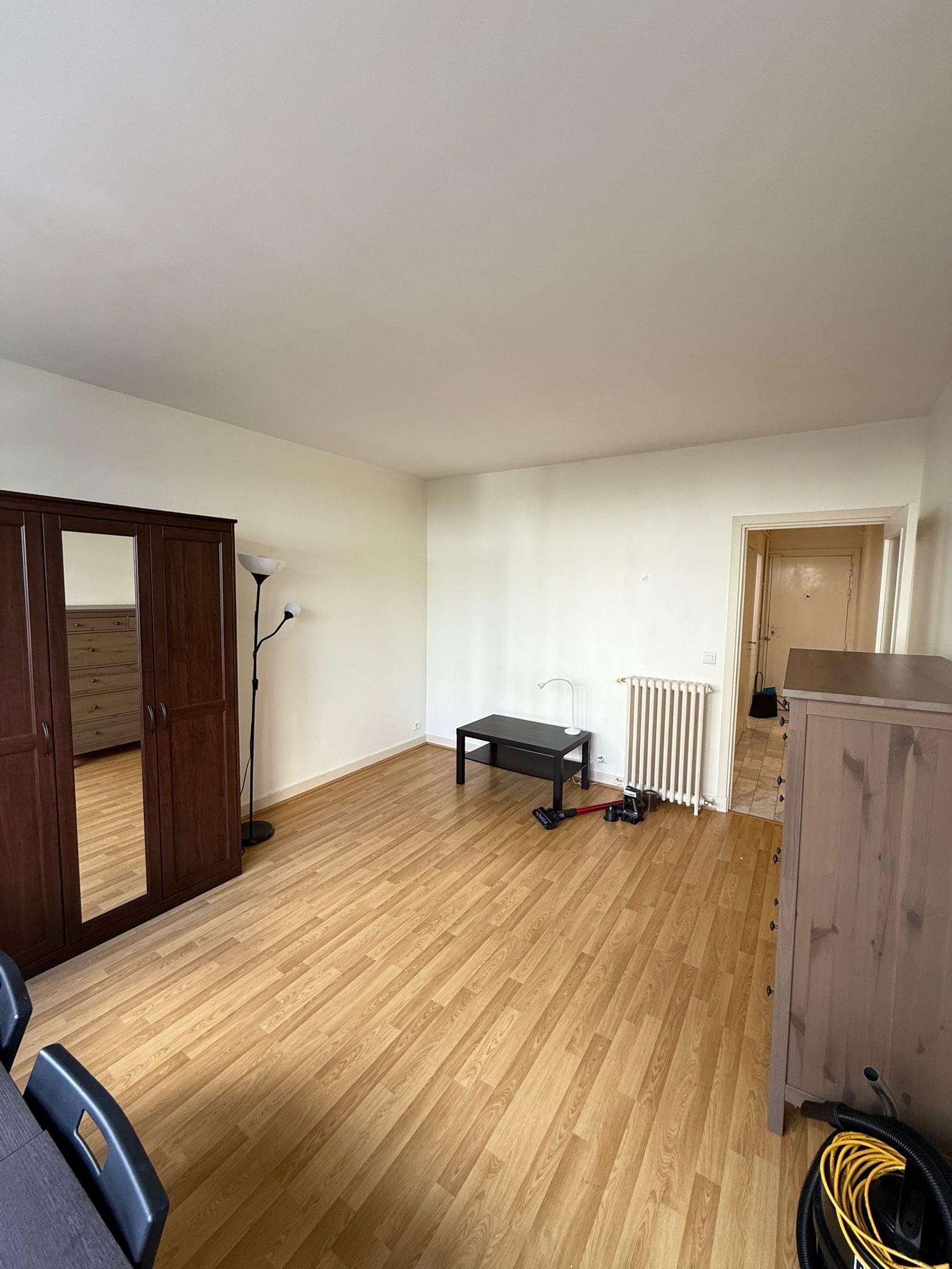 PARIS 15e·29m²·F1·Studio·With furniture[Paris Rental]