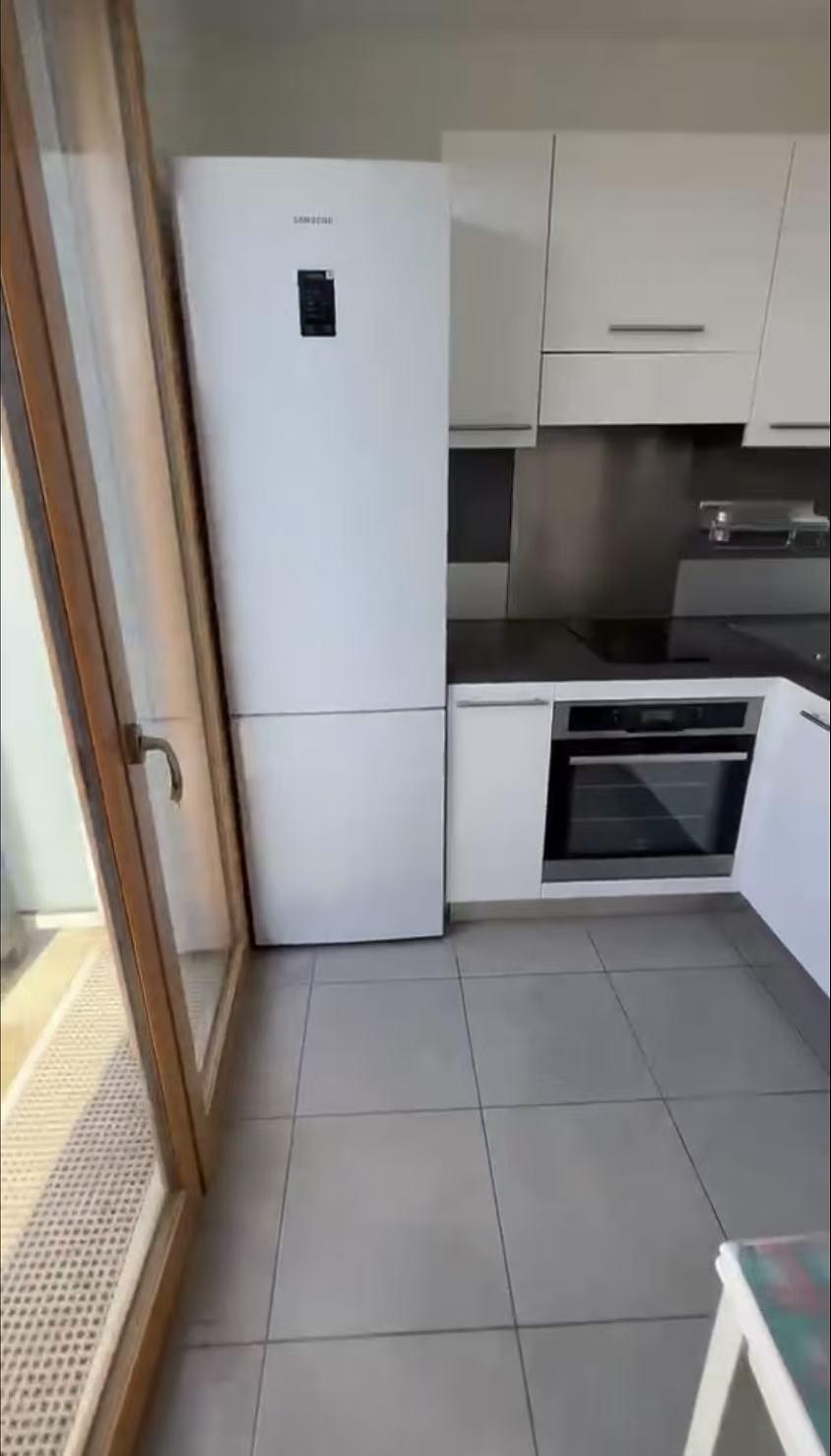 Ivry-sur-Seine 94e·30m²·Studio·Meublé[Location à Paris France]