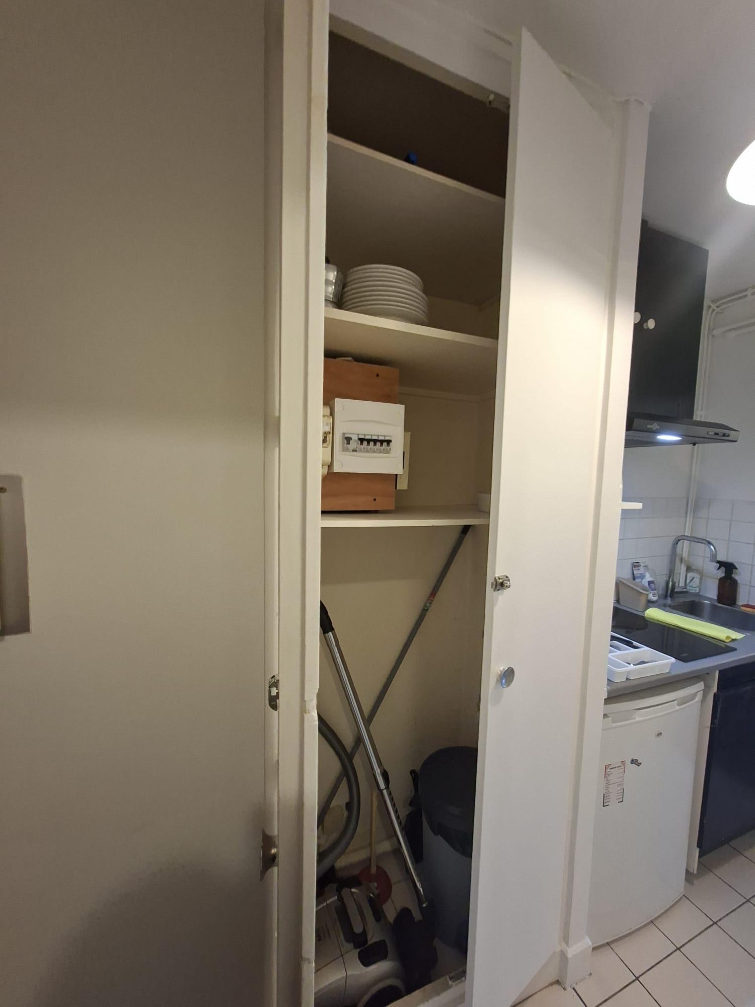 PARIS 18e·24m²·studio·With furniture[Paris Rental]