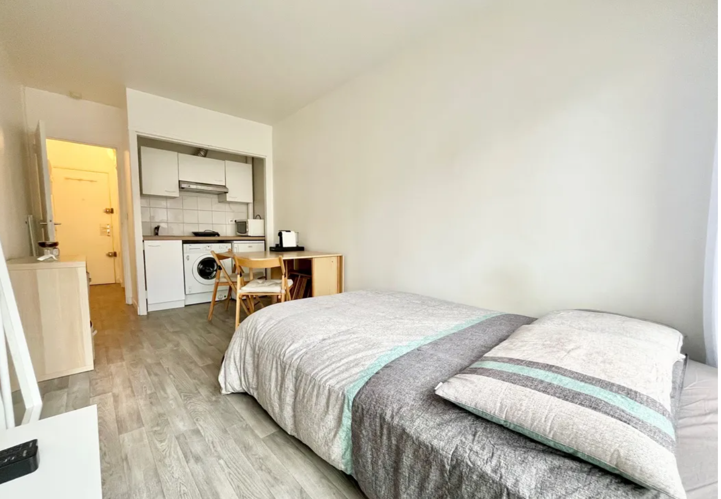 PARIS 16e·19m²·studio·With furniture[Paris Rental]