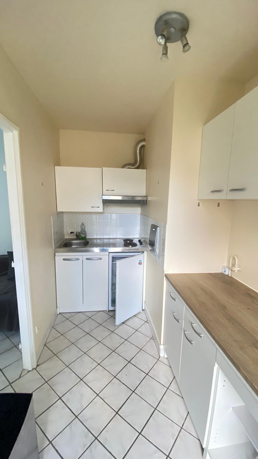 PARIS 15e·30m²·studio·With furniture·Long-term only[Paris Rental]