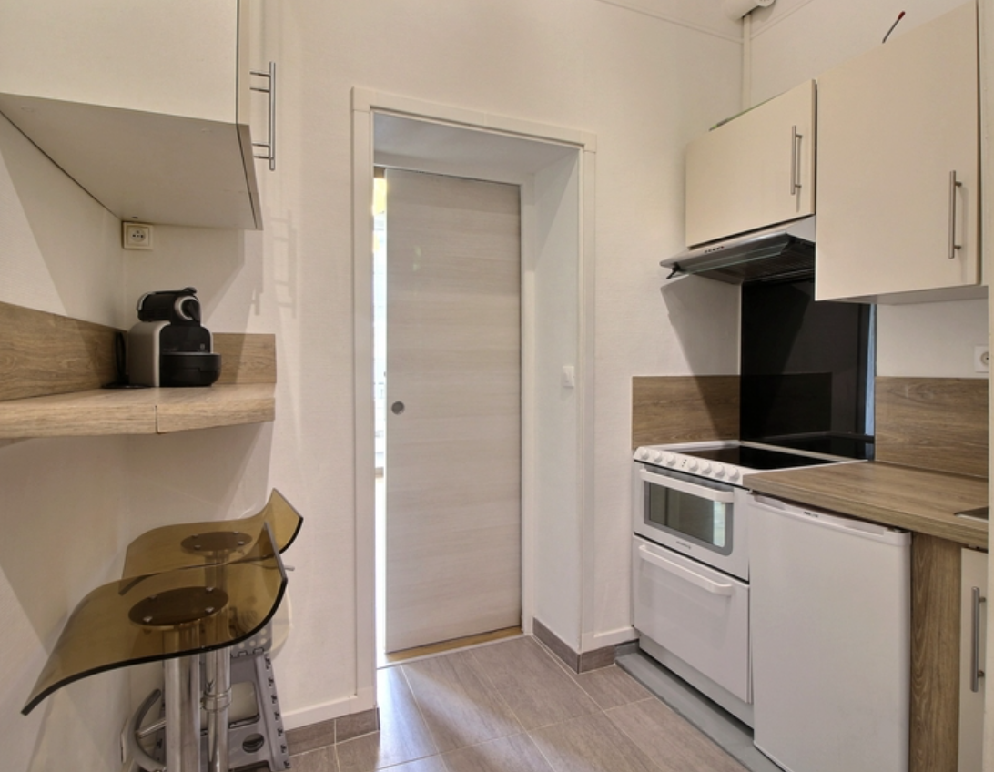 PARIS 9지역·20m²·studio·가구[프랑스 부동산,프랑스 아파트 매매,파리 집 구하기,프랑스 임대 부동산,프랑스 부동산 투자,프랑스 아파트 임대 방법,파리 집 계약 절차,프랑스 부동산 세금 정보,프랑스 부동산 중개인 추천,프랑스 주택 임대 시세,프랑스 주택 관리 서비스,프랑스 아파트 월세,프랑스 단기 임대,파리 집 임대,프랑스 월세 계약,프랑스 월세 시세,파리 임대 집 추천,프랑스 임대,프랑스 월세 ,프랑스 부동산 임대 서비스,프랑스 부동산 중개,프랑스 부동산 에이전시,파리 부동산 중개인,프랑스 부동산 매물,파리 부동산 에이전시 추천,파리 현지 부동산 상담,파리 부동산 거래 대행,프랑스 부동산 시세 조회,프랑스 부동산 서비스,파리 부동산 에이전시,프랑스 부동산 전문가,프랑스 부동산 거래 팁,프랑스 주택 중개 플랫폼,파리 유학생 ,프랑스 유학 집 구하기,파리 학생 기숙사 임대,프랑스 유학생 월세 아파트,프랑스 유학 임대 계약,파리 유학 생활 집 구하기,프랑스 유학생 쉐어하우스,프랑스 가족용 주택 매매,파리 가족 아파트 임대,프랑스 어린이 학교 근처 집,프랑스 이민 주택 ,맞춤형 부동산 서비스,파리 단기 임대 아파트,프랑스 출장용 주택,파리 월 단위 임대]