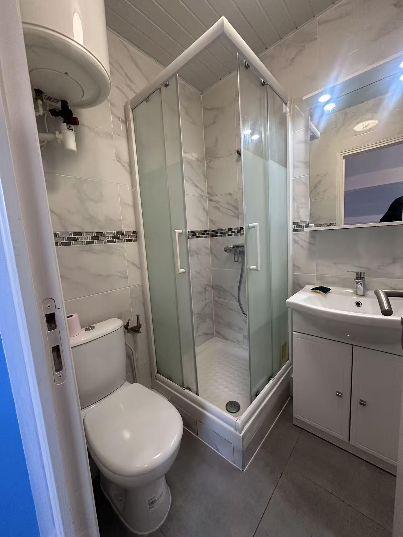 Villejuif 94区·15平·studio·有家具[法国巴黎租房]