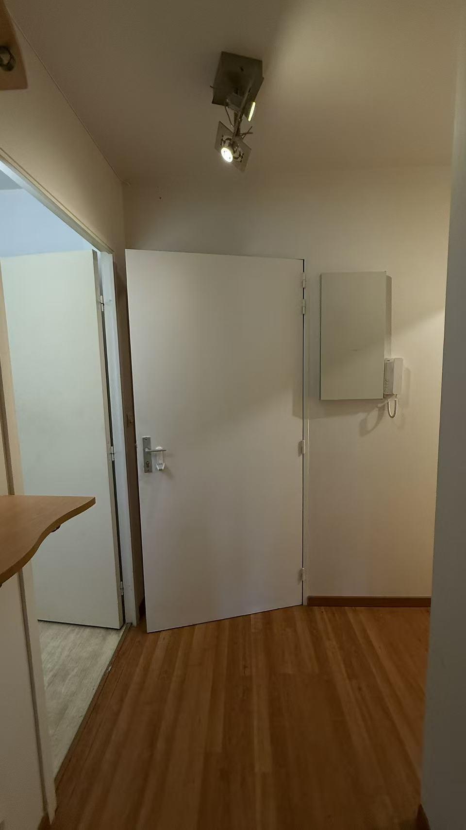 Clamart 92지역·30.3m²·studio·가구 없음[프랑스 부동산,프랑스 아파트 매매,파리 집 구하기,프랑스 임대 부동산,프랑스 부동산 투자,프랑스 아파트 임대 방법,파리 집 계약 절차,프랑스 부동산 세금 정보,프랑스 부동산 중개인 추천,프랑스 주택 임대 시세,프랑스 주택 관리 서비스,프랑스 아파트 월세,프랑스 단기 임대,파리 집 임대,프랑스 월세 계약,프랑스 월세 시세,파리 임대 집 추천,프랑스 임대,프랑스 월세 ,프랑스 부동산 임대 서비스,프랑스 부동산 중개,프랑스 부동산 에이전시,파리 부동산 중개인,프랑스 부동산 매물,파리 부동산 에이전시 추천,파리 현지 부동산 상담,파리 부동산 거래 대행,프랑스 부동산 시세 조회,프랑스 부동산 서비스,파리 부동산 에이전시,프랑스 부동산 전문가,프랑스 부동산 거래 팁,프랑스 주택 중개 플랫폼,파리 유학생 ,프랑스 유학 집 구하기,파리 학생 기숙사 임대,프랑스 유학생 월세 아파트,프랑스 유학 임대 계약,파리 유학 생활 집 구하기,프랑스 유학생 쉐어하우스,프랑스 가족용 주택 매매,파리 가족 아파트 임대,프랑스 어린이 학교 근처 집,프랑스 이민 주택 ,맞춤형 부동산 서비스,파리 단기 임대 아파트,프랑스 출장용 주택,파리 월 단위 임대]