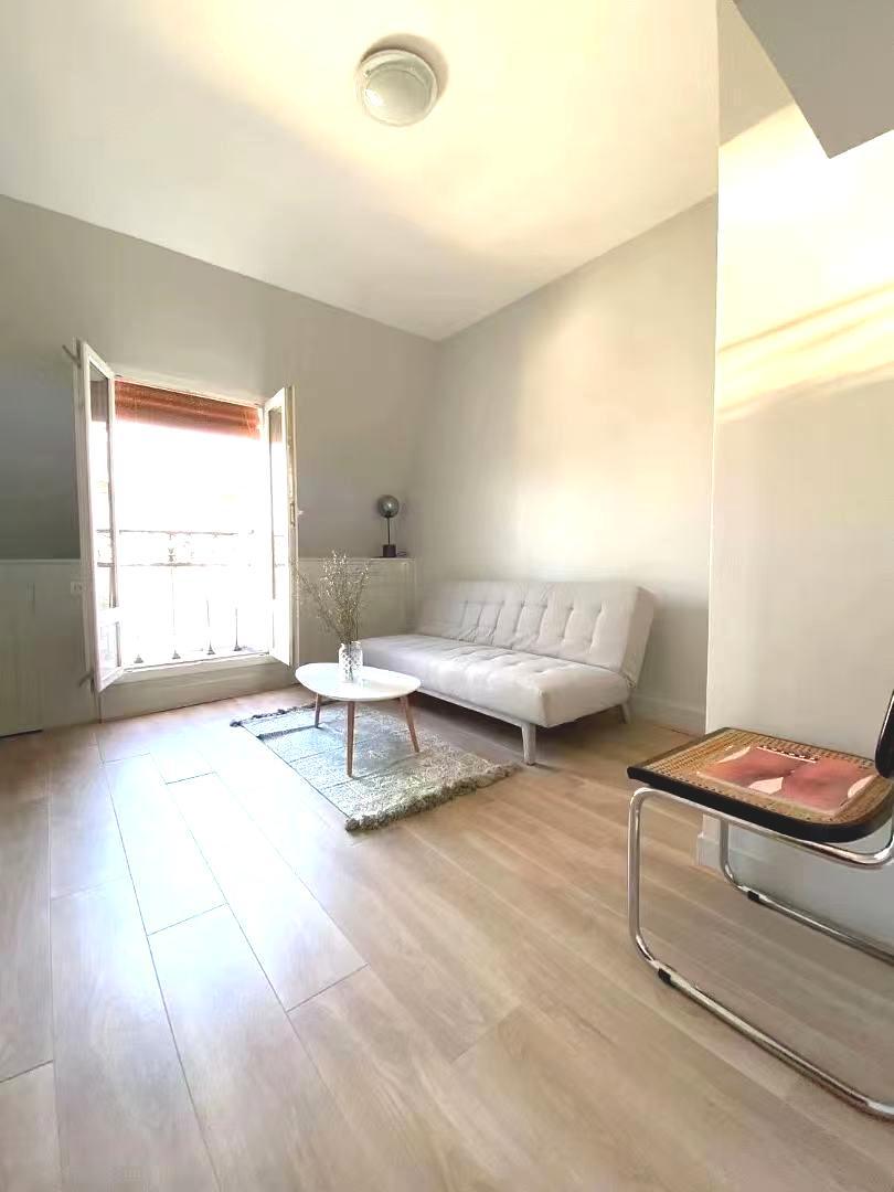 PARIS 17e·17m²·Studio·Meublé[Location à Paris France]