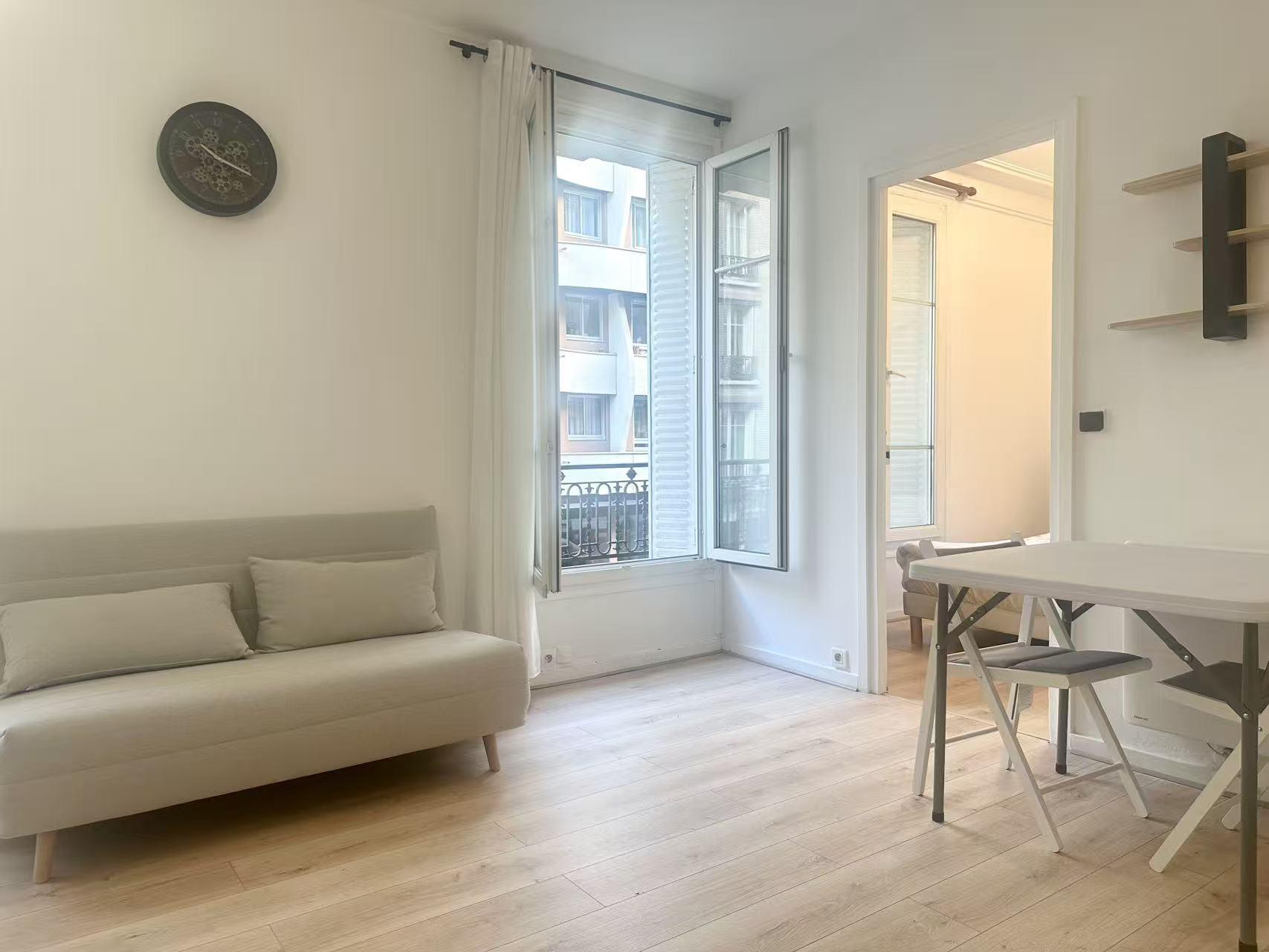 PARIS 15지역·38m²·2P·아파트·가구·장기[프랑스 부동산,프랑스 아파트 매매,파리 집 구하기,프랑스 임대 부동산,프랑스 부동산 투자,프랑스 아파트 임대 방법,파리 집 계약 절차,프랑스 부동산 세금 정보,프랑스 부동산 중개인 추천,프랑스 주택 임대 시세,프랑스 주택 관리 서비스,프랑스 아파트 월세,프랑스 단기 임대,파리 집 임대,프랑스 월세 계약,프랑스 월세 시세,파리 임대 집 추천,프랑스 임대,프랑스 월세 ,프랑스 부동산 임대 서비스,프랑스 부동산 중개,프랑스 부동산 에이전시,파리 부동산 중개인,프랑스 부동산 매물,파리 부동산 에이전시 추천,파리 현지 부동산 상담,파리 부동산 거래 대행,프랑스 부동산 시세 조회,프랑스 부동산 서비스,파리 부동산 에이전시,프랑스 부동산 전문가,프랑스 부동산 거래 팁,프랑스 주택 중개 플랫폼,파리 유학생 ,프랑스 유학 집 구하기,파리 학생 기숙사 임대,프랑스 유학생 월세 아파트,프랑스 유학 임대 계약,파리 유학 생활 집 구하기,프랑스 유학생 쉐어하우스,프랑스 가족용 주택 매매,파리 가족 아파트 임대,프랑스 어린이 학교 근처 집,프랑스 이민 주택 ,맞춤형 부동산 서비스,파리 단기 임대 아파트,프랑스 출장용 주택,파리 월 단위 임대]