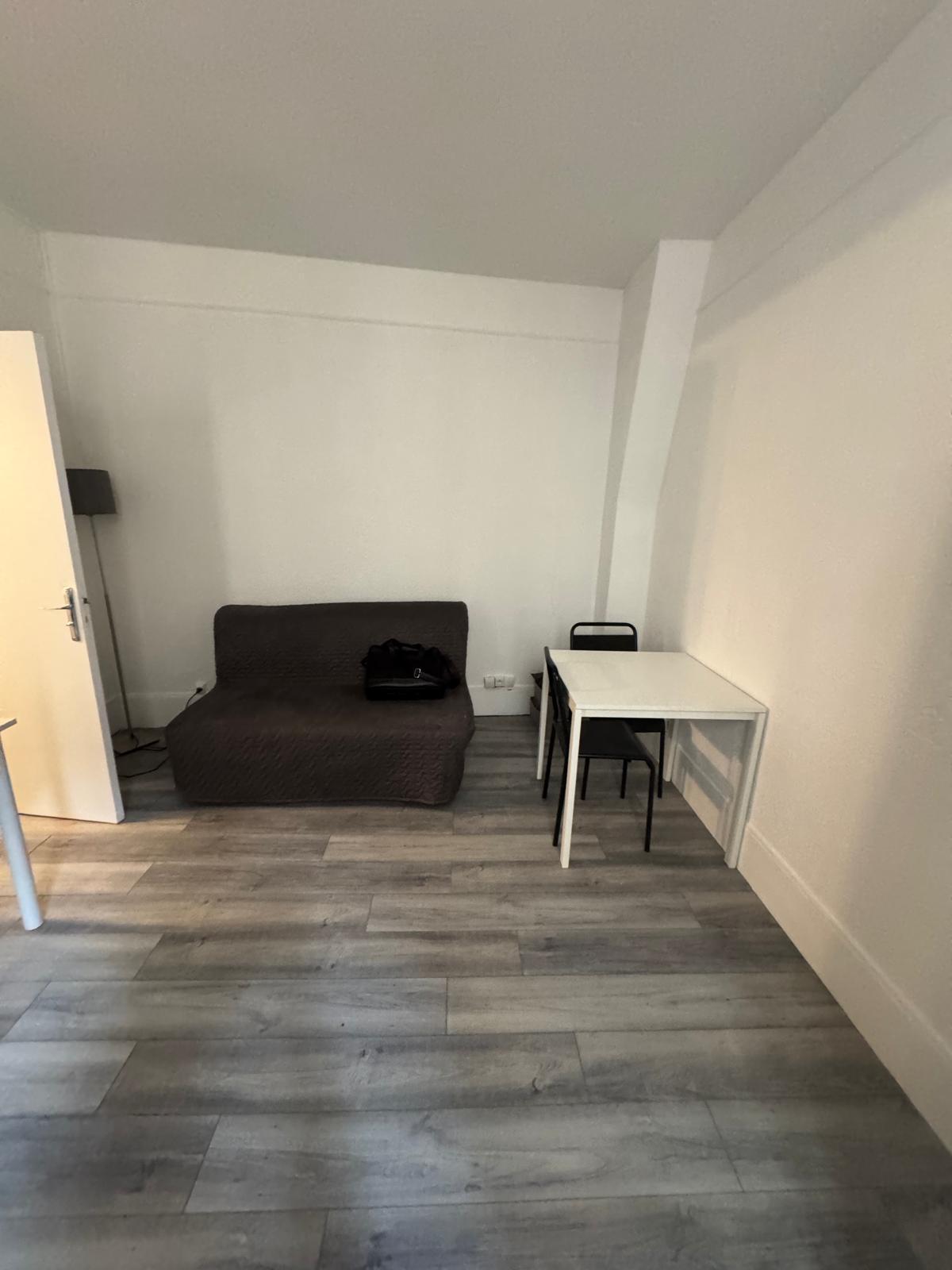 PARIS 18지역·19.5m²·studio·가구[프랑스 부동산,프랑스 아파트 매매,파리 집 구하기,프랑스 임대 부동산,프랑스 부동산 투자,프랑스 아파트 임대 방법,파리 집 계약 절차,프랑스 부동산 세금 정보,프랑스 부동산 중개인 추천,프랑스 주택 임대 시세,프랑스 주택 관리 서비스,프랑스 아파트 월세,프랑스 단기 임대,파리 집 임대,프랑스 월세 계약,프랑스 월세 시세,파리 임대 집 추천,프랑스 임대,프랑스 월세 ,프랑스 부동산 임대 서비스,프랑스 부동산 중개,프랑스 부동산 에이전시,파리 부동산 중개인,프랑스 부동산 매물,파리 부동산 에이전시 추천,파리 현지 부동산 상담,파리 부동산 거래 대행,프랑스 부동산 시세 조회,프랑스 부동산 서비스,파리 부동산 에이전시,프랑스 부동산 전문가,프랑스 부동산 거래 팁,프랑스 주택 중개 플랫폼,파리 유학생 ,프랑스 유학 집 구하기,파리 학생 기숙사 임대,프랑스 유학생 월세 아파트,프랑스 유학 임대 계약,파리 유학 생활 집 구하기,프랑스 유학생 쉐어하우스,프랑스 가족용 주택 매매,파리 가족 아파트 임대,프랑스 어린이 학교 근처 집,프랑스 이민 주택 ,맞춤형 부동산 서비스,파리 단기 임대 아파트,프랑스 출장용 주택,파리 월 단위 임대]