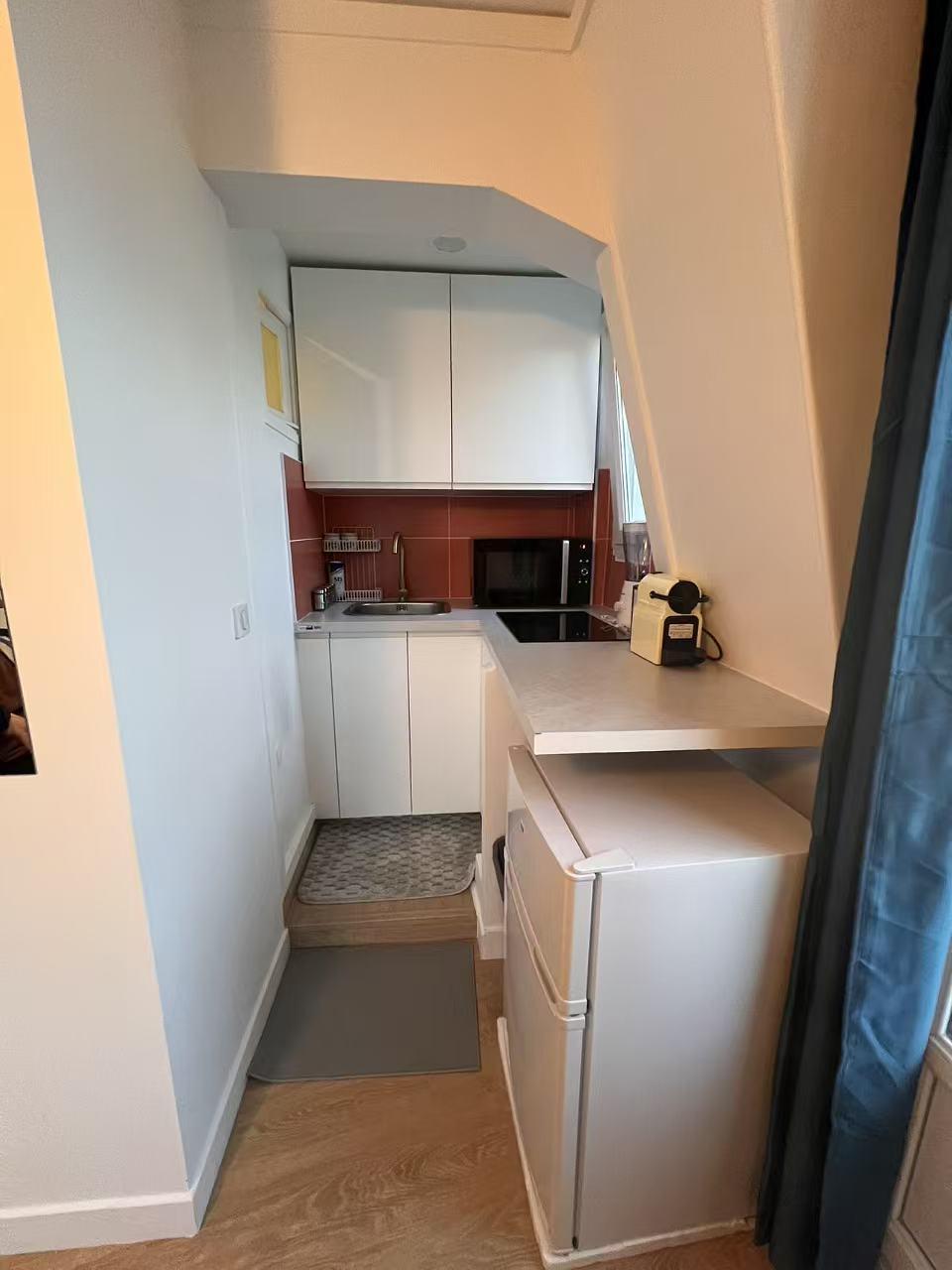 PARIS 15e·14m²·studio·With furniture[Paris Rental]