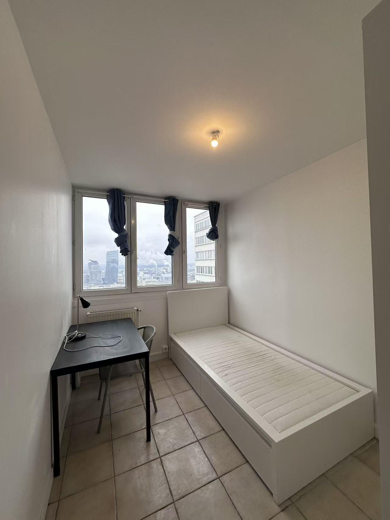 PARIS 13区·48平·F4·独立房间（合租）·有家具[法国巴黎租房]