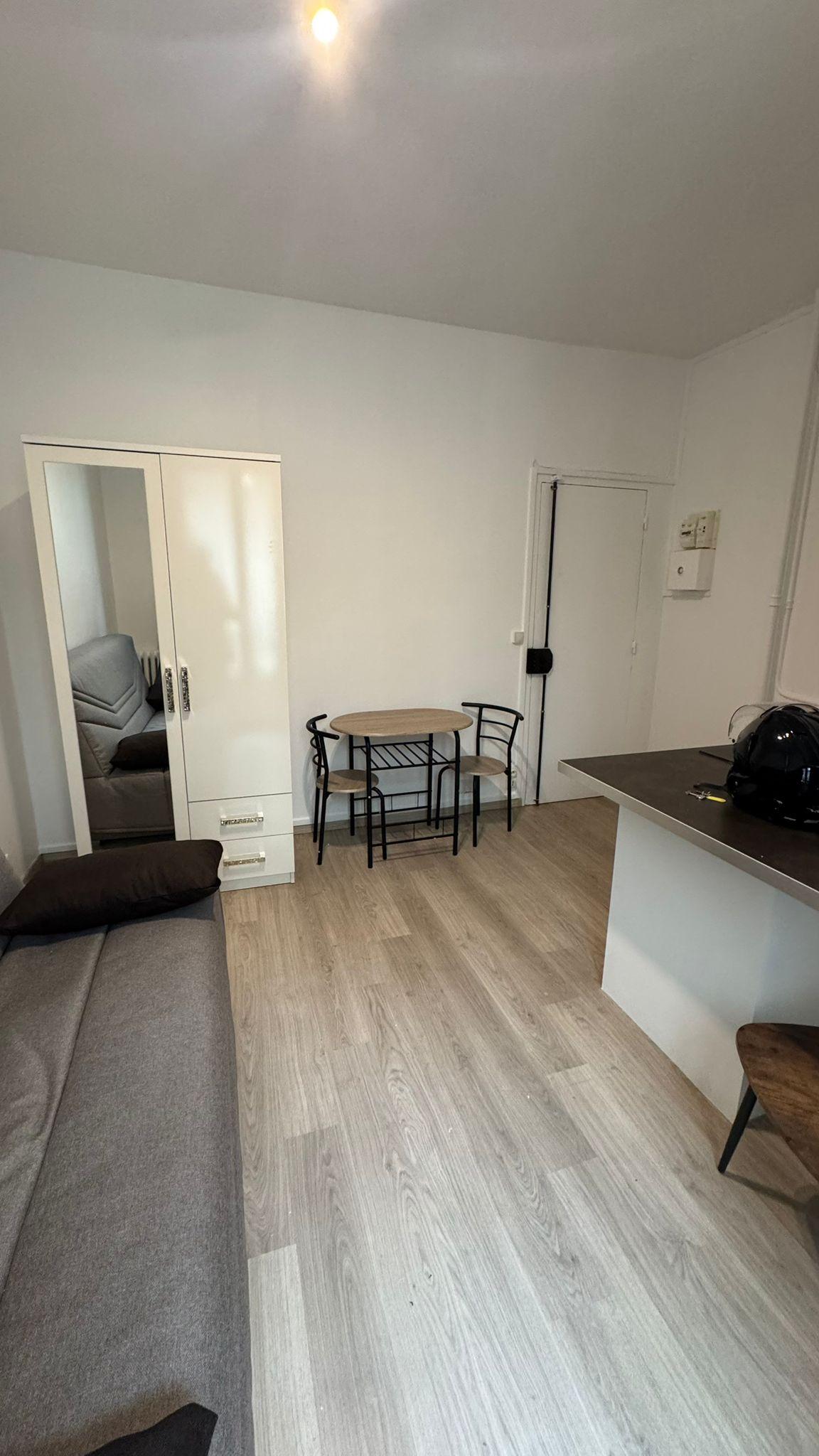 PARIS 20지역·15.47m²·studio·가구·장기만 가능[프랑스 부동산,프랑스 아파트 매매,파리 집 구하기,프랑스 임대 부동산,프랑스 부동산 투자,프랑스 아파트 임대 방법,파리 집 계약 절차,프랑스 부동산 세금 정보,프랑스 부동산 중개인 추천,프랑스 주택 임대 시세,프랑스 주택 관리 서비스,프랑스 아파트 월세,프랑스 단기 임대,파리 집 임대,프랑스 월세 계약,프랑스 월세 시세,파리 임대 집 추천,프랑스 임대,프랑스 월세 ,프랑스 부동산 임대 서비스,프랑스 부동산 중개,프랑스 부동산 에이전시,파리 부동산 중개인,프랑스 부동산 매물,파리 부동산 에이전시 추천,파리 현지 부동산 상담,파리 부동산 거래 대행,프랑스 부동산 시세 조회,프랑스 부동산 서비스,파리 부동산 에이전시,프랑스 부동산 전문가,프랑스 부동산 거래 팁,프랑스 주택 중개 플랫폼,파리 유학생 ,프랑스 유학 집 구하기,파리 학생 기숙사 임대,프랑스 유학생 월세 아파트,프랑스 유학 임대 계약,파리 유학 생활 집 구하기,프랑스 유학생 쉐어하우스,프랑스 가족용 주택 매매,파리 가족 아파트 임대,프랑스 어린이 학교 근처 집,프랑스 이민 주택 ,맞춤형 부동산 서비스,파리 단기 임대 아파트,프랑스 출장용 주택,파리 월 단위 임대]