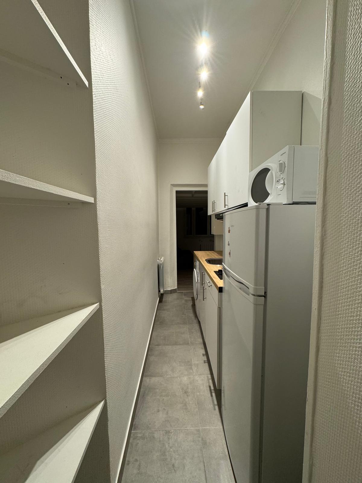 PARIS 20지역·21m²·studio·가구[프랑스 부동산,프랑스 아파트 매매,파리 집 구하기,프랑스 임대 부동산,프랑스 부동산 투자,프랑스 아파트 임대 방법,파리 집 계약 절차,프랑스 부동산 세금 정보,프랑스 부동산 중개인 추천,프랑스 주택 임대 시세,프랑스 주택 관리 서비스,프랑스 아파트 월세,프랑스 단기 임대,파리 집 임대,프랑스 월세 계약,프랑스 월세 시세,파리 임대 집 추천,프랑스 임대,프랑스 월세 ,프랑스 부동산 임대 서비스,프랑스 부동산 중개,프랑스 부동산 에이전시,파리 부동산 중개인,프랑스 부동산 매물,파리 부동산 에이전시 추천,파리 현지 부동산 상담,파리 부동산 거래 대행,프랑스 부동산 시세 조회,프랑스 부동산 서비스,파리 부동산 에이전시,프랑스 부동산 전문가,프랑스 부동산 거래 팁,프랑스 주택 중개 플랫폼,파리 유학생 ,프랑스 유학 집 구하기,파리 학생 기숙사 임대,프랑스 유학생 월세 아파트,프랑스 유학 임대 계약,파리 유학 생활 집 구하기,프랑스 유학생 쉐어하우스,프랑스 가족용 주택 매매,파리 가족 아파트 임대,프랑스 어린이 학교 근처 집,프랑스 이민 주택 ,맞춤형 부동산 서비스,파리 단기 임대 아파트,프랑스 출장용 주택,파리 월 단위 임대]