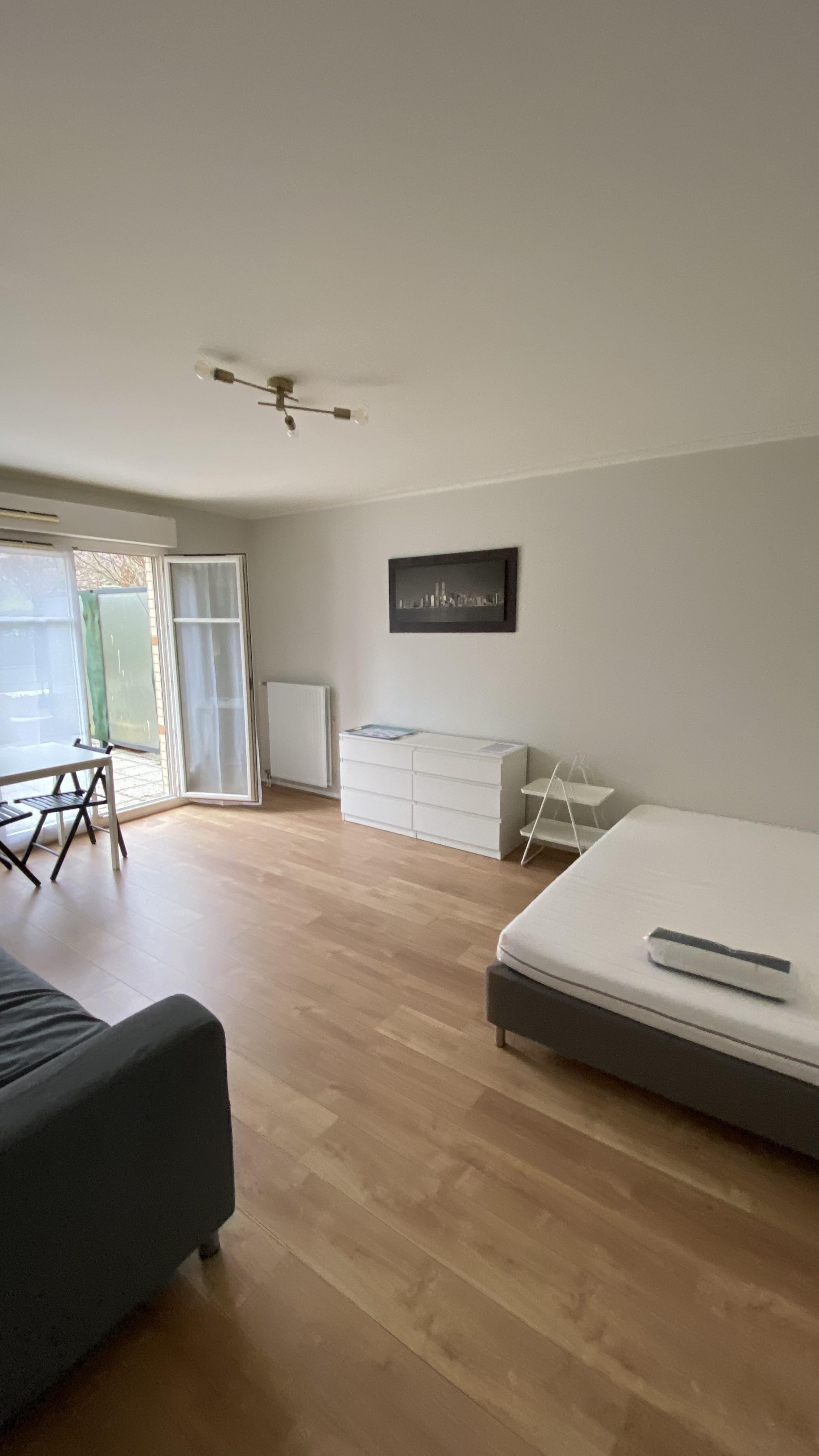 Créteil 94e·30m²·Studio·Meublé[Location à Paris France]