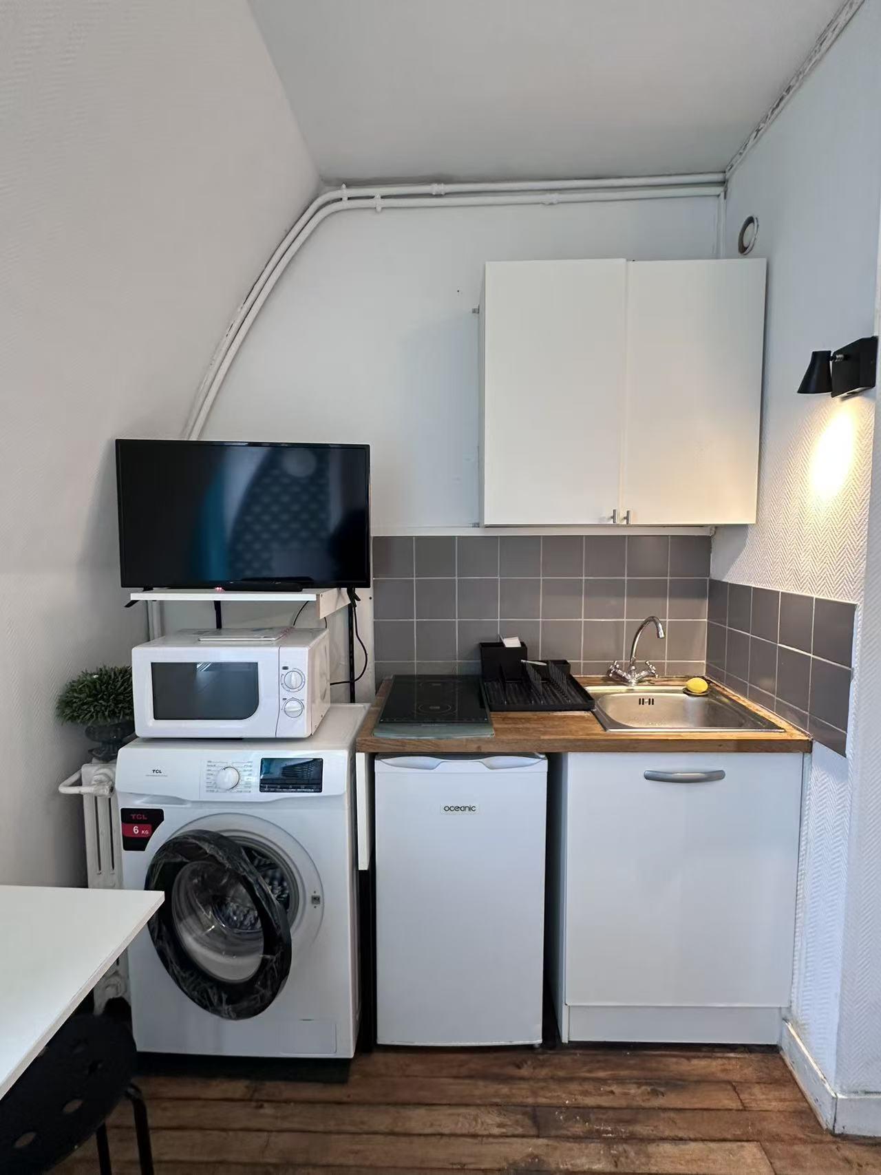 PARIS 16区·15平·studio·有家具[法国巴黎租房]