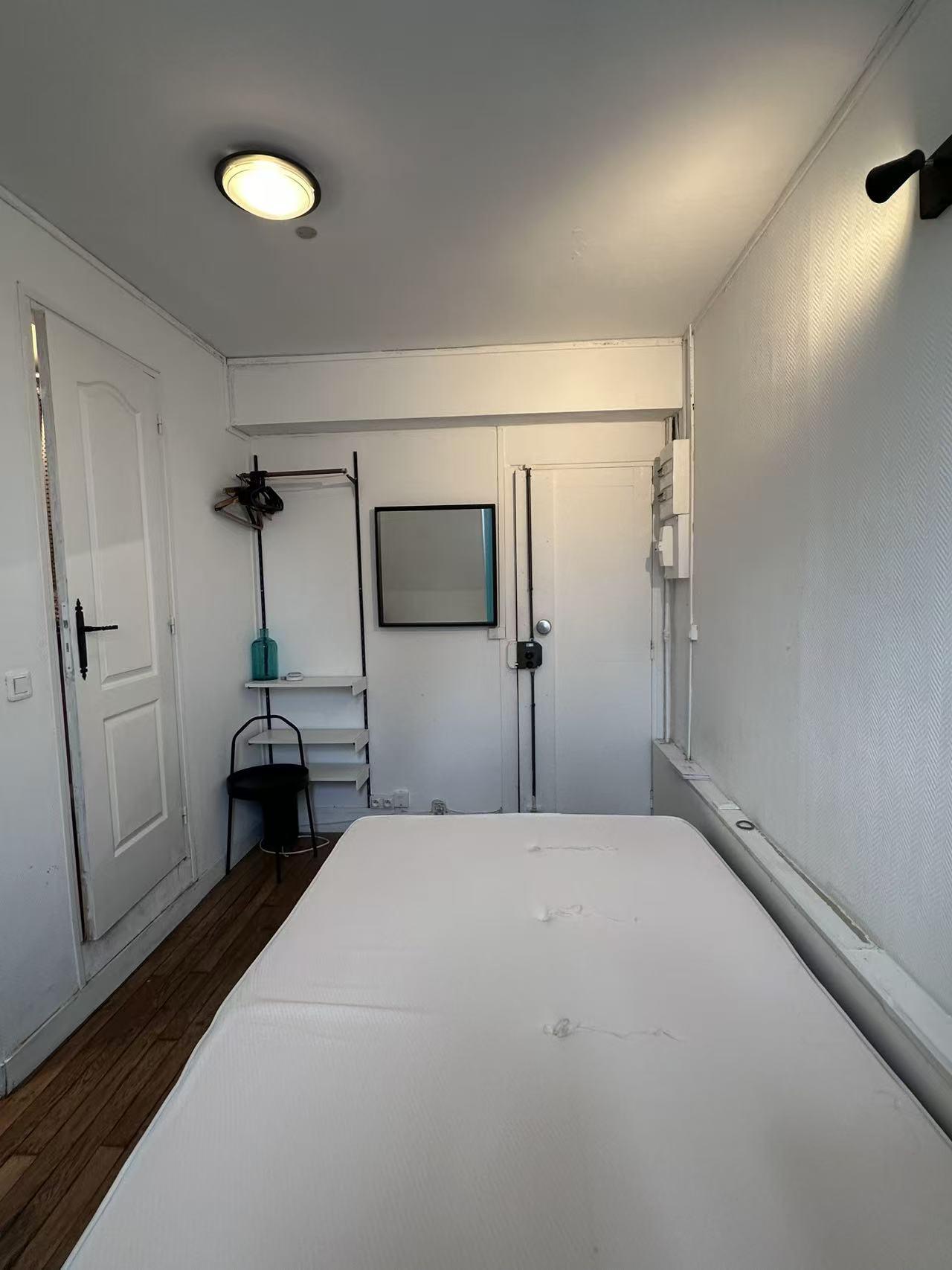 PARIS 16区·15平·studio·有家具[法国巴黎租房]