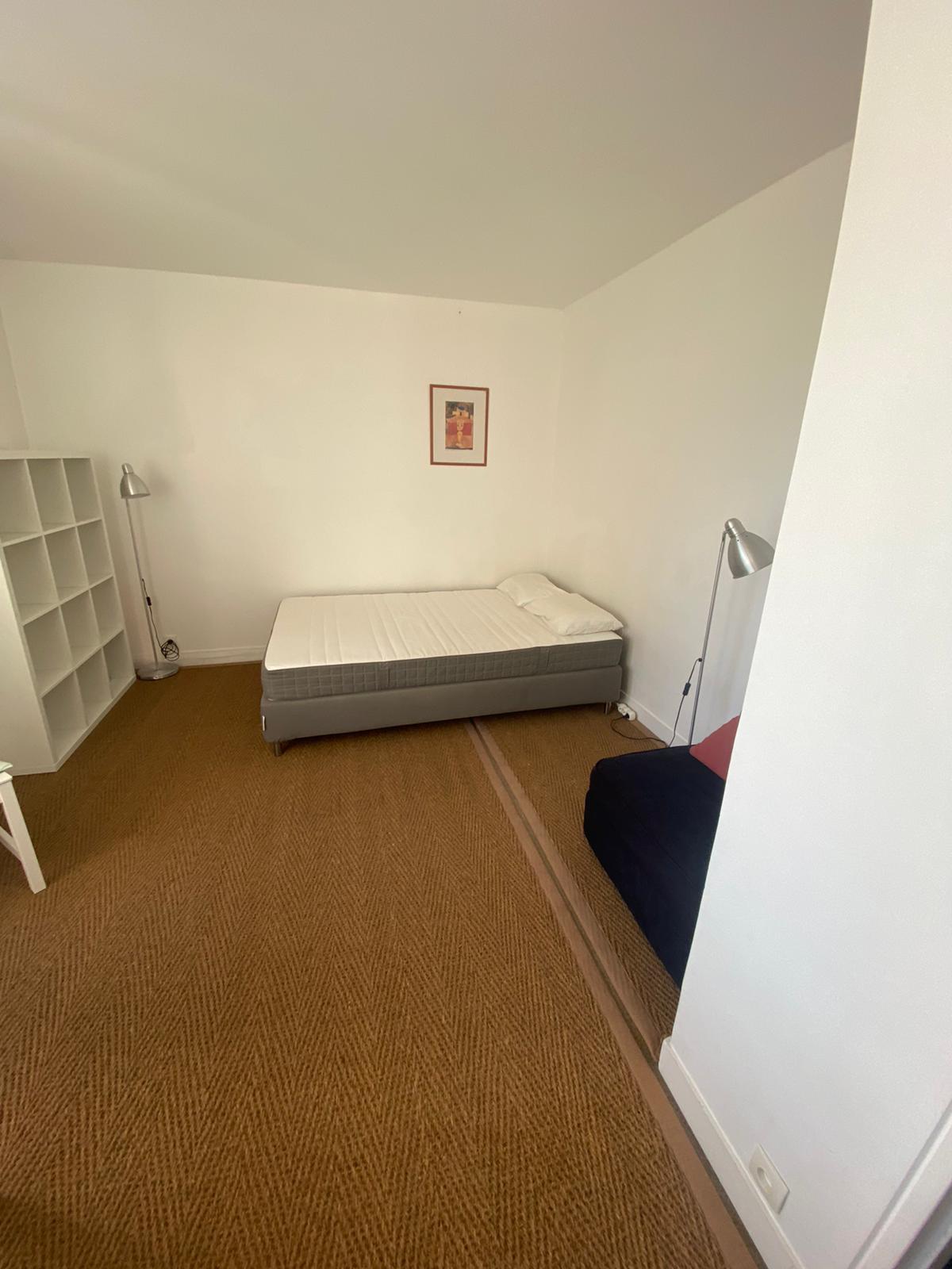 PARIS 15e·28m²·F1··A long terme uniquement[Location à Paris France]