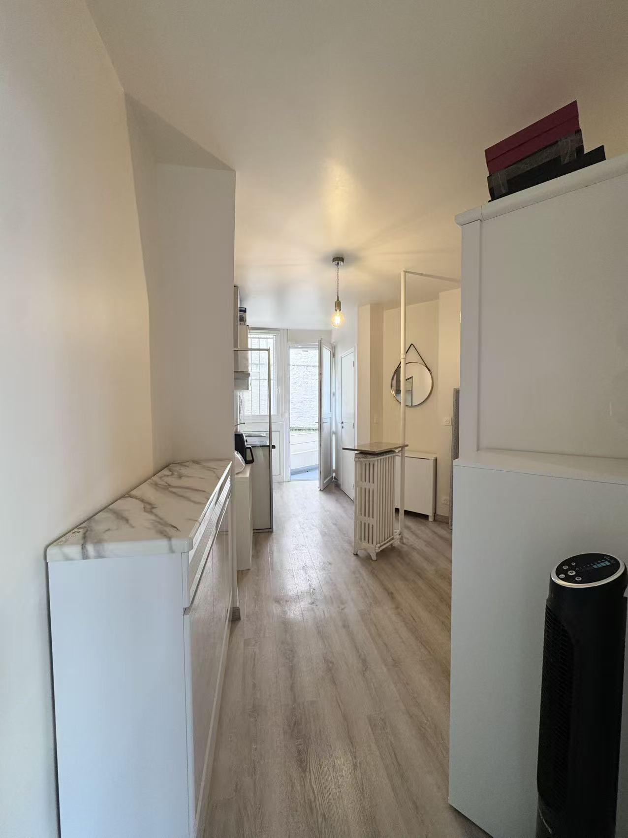 PARIS 15지역·37m²·아파트·가구[프랑스 부동산,프랑스 아파트 매매,파리 집 구하기,프랑스 임대 부동산,프랑스 부동산 투자,프랑스 아파트 임대 방법,파리 집 계약 절차,프랑스 부동산 세금 정보,프랑스 부동산 중개인 추천,프랑스 주택 임대 시세,프랑스 주택 관리 서비스,프랑스 아파트 월세,프랑스 단기 임대,파리 집 임대,프랑스 월세 계약,프랑스 월세 시세,파리 임대 집 추천,프랑스 임대,프랑스 월세 ,프랑스 부동산 임대 서비스,프랑스 부동산 중개,프랑스 부동산 에이전시,파리 부동산 중개인,프랑스 부동산 매물,파리 부동산 에이전시 추천,파리 현지 부동산 상담,파리 부동산 거래 대행,프랑스 부동산 시세 조회,프랑스 부동산 서비스,파리 부동산 에이전시,프랑스 부동산 전문가,프랑스 부동산 거래 팁,프랑스 주택 중개 플랫폼,파리 유학생 ,프랑스 유학 집 구하기,파리 학생 기숙사 임대,프랑스 유학생 월세 아파트,프랑스 유학 임대 계약,파리 유학 생활 집 구하기,프랑스 유학생 쉐어하우스,프랑스 가족용 주택 매매,파리 가족 아파트 임대,프랑스 어린이 학교 근처 집,프랑스 이민 주택 ,맞춤형 부동산 서비스,파리 단기 임대 아파트,프랑스 출장용 주택,파리 월 단위 임대]