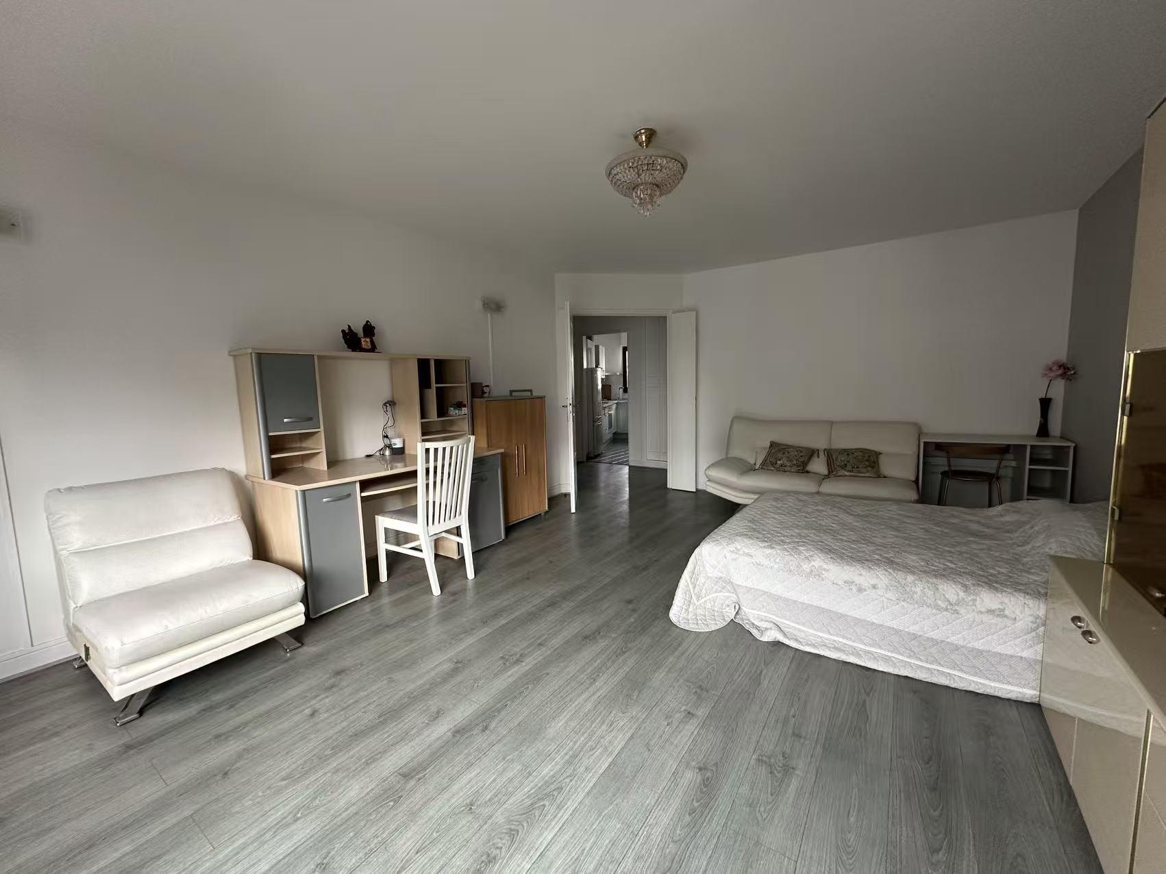 Charenton-le-Pont 94지역·80m²·studio·가구[프랑스 부동산,프랑스 아파트 매매,파리 집 구하기,프랑스 임대 부동산,프랑스 부동산 투자,프랑스 아파트 임대 방법,파리 집 계약 절차,프랑스 부동산 세금 정보,프랑스 부동산 중개인 추천,프랑스 주택 임대 시세,프랑스 주택 관리 서비스,프랑스 아파트 월세,프랑스 단기 임대,파리 집 임대,프랑스 월세 계약,프랑스 월세 시세,파리 임대 집 추천,프랑스 임대,프랑스 월세 ,프랑스 부동산 임대 서비스,프랑스 부동산 중개,프랑스 부동산 에이전시,파리 부동산 중개인,프랑스 부동산 매물,파리 부동산 에이전시 추천,파리 현지 부동산 상담,파리 부동산 거래 대행,프랑스 부동산 시세 조회,프랑스 부동산 서비스,파리 부동산 에이전시,프랑스 부동산 전문가,프랑스 부동산 거래 팁,프랑스 주택 중개 플랫폼,파리 유학생 ,프랑스 유학 집 구하기,파리 학생 기숙사 임대,프랑스 유학생 월세 아파트,프랑스 유학 임대 계약,파리 유학 생활 집 구하기,프랑스 유학생 쉐어하우스,프랑스 가족용 주택 매매,파리 가족 아파트 임대,프랑스 어린이 학교 근처 집,프랑스 이민 주택 ,맞춤형 부동산 서비스,파리 단기 임대 아파트,프랑스 출장용 주택,파리 월 단위 임대]