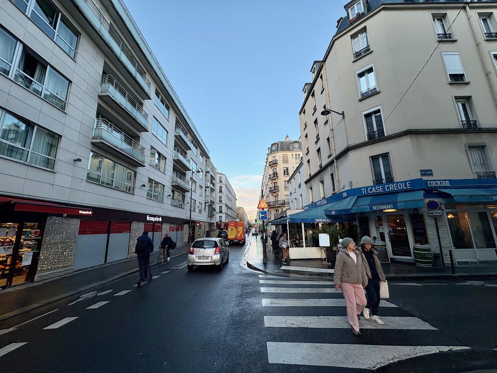 PARIS 14e·27m²·Studio·Meublé[Location à Paris France]