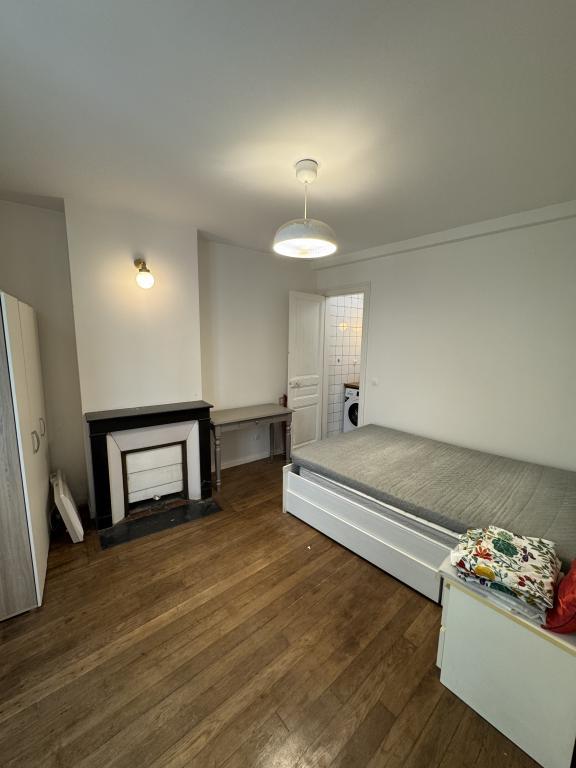 PARIS 12지역·31m²·아파트·가구[프랑스 부동산,프랑스 아파트 매매,파리 집 구하기,프랑스 임대 부동산,프랑스 부동산 투자,프랑스 아파트 임대 방법,파리 집 계약 절차,프랑스 부동산 세금 정보,프랑스 부동산 중개인 추천,프랑스 주택 임대 시세,프랑스 주택 관리 서비스,프랑스 아파트 월세,프랑스 단기 임대,파리 집 임대,프랑스 월세 계약,프랑스 월세 시세,파리 임대 집 추천,프랑스 임대,프랑스 월세 ,프랑스 부동산 임대 서비스,프랑스 부동산 중개,프랑스 부동산 에이전시,파리 부동산 중개인,프랑스 부동산 매물,파리 부동산 에이전시 추천,파리 현지 부동산 상담,파리 부동산 거래 대행,프랑스 부동산 시세 조회,프랑스 부동산 서비스,파리 부동산 에이전시,프랑스 부동산 전문가,프랑스 부동산 거래 팁,프랑스 주택 중개 플랫폼,파리 유학생 ,프랑스 유학 집 구하기,파리 학생 기숙사 임대,프랑스 유학생 월세 아파트,프랑스 유학 임대 계약,파리 유학 생활 집 구하기,프랑스 유학생 쉐어하우스,프랑스 가족용 주택 매매,파리 가족 아파트 임대,프랑스 어린이 학교 근처 집,프랑스 이민 주택 ,맞춤형 부동산 서비스,파리 단기 임대 아파트,프랑스 출장용 주택,파리 월 단위 임대]