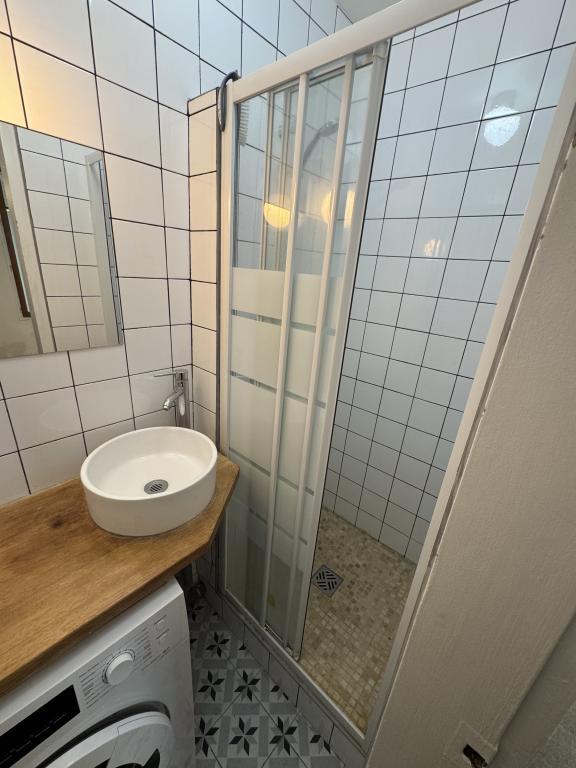 PARIS 12지역·31m²·아파트·가구[프랑스 부동산,프랑스 아파트 매매,파리 집 구하기,프랑스 임대 부동산,프랑스 부동산 투자,프랑스 아파트 임대 방법,파리 집 계약 절차,프랑스 부동산 세금 정보,프랑스 부동산 중개인 추천,프랑스 주택 임대 시세,프랑스 주택 관리 서비스,프랑스 아파트 월세,프랑스 단기 임대,파리 집 임대,프랑스 월세 계약,프랑스 월세 시세,파리 임대 집 추천,프랑스 임대,프랑스 월세 ,프랑스 부동산 임대 서비스,프랑스 부동산 중개,프랑스 부동산 에이전시,파리 부동산 중개인,프랑스 부동산 매물,파리 부동산 에이전시 추천,파리 현지 부동산 상담,파리 부동산 거래 대행,프랑스 부동산 시세 조회,프랑스 부동산 서비스,파리 부동산 에이전시,프랑스 부동산 전문가,프랑스 부동산 거래 팁,프랑스 주택 중개 플랫폼,파리 유학생 ,프랑스 유학 집 구하기,파리 학생 기숙사 임대,프랑스 유학생 월세 아파트,프랑스 유학 임대 계약,파리 유학 생활 집 구하기,프랑스 유학생 쉐어하우스,프랑스 가족용 주택 매매,파리 가족 아파트 임대,프랑스 어린이 학교 근처 집,프랑스 이민 주택 ,맞춤형 부동산 서비스,파리 단기 임대 아파트,프랑스 출장용 주택,파리 월 단위 임대]