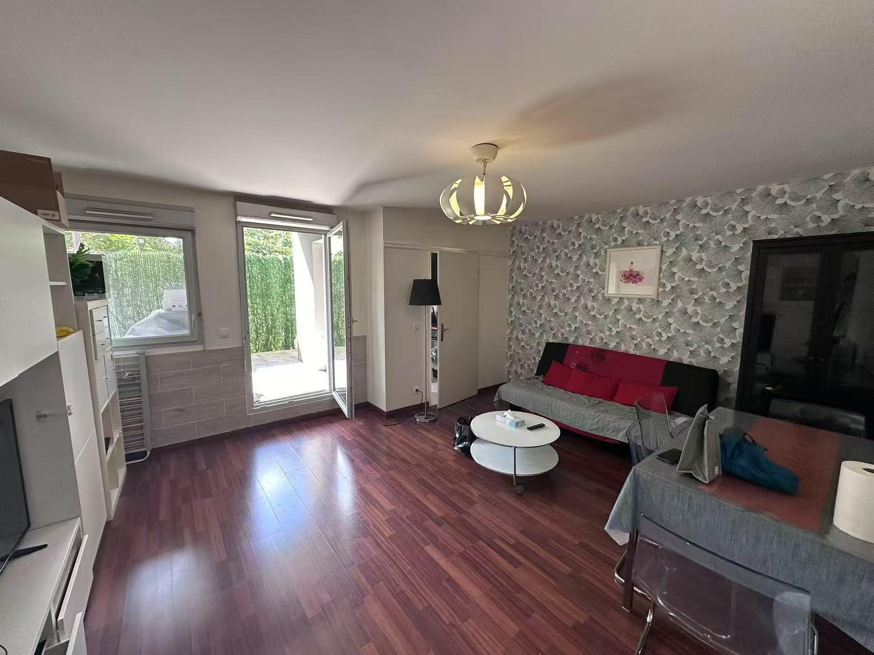 Vitry-sur-Seine 94e·78m²·Separate room in the sharing apartment·With furniture[Paris Rental]
