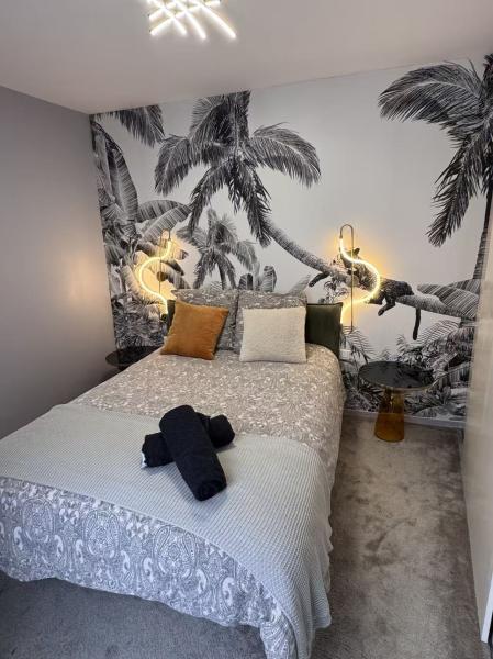 PARIS 8지역·40m²·아파트·가구[프랑스 부동산,프랑스 아파트 매매,파리 집 구하기,프랑스 임대 부동산,프랑스 부동산 투자,프랑스 아파트 임대 방법,파리 집 계약 절차,프랑스 부동산 세금 정보,프랑스 부동산 중개인 추천,프랑스 주택 임대 시세,프랑스 주택 관리 서비스,프랑스 아파트 월세,프랑스 단기 임대,파리 집 임대,프랑스 월세 계약,프랑스 월세 시세,파리 임대 집 추천,프랑스 임대,프랑스 월세 ,프랑스 부동산 임대 서비스,프랑스 부동산 중개,프랑스 부동산 에이전시,파리 부동산 중개인,프랑스 부동산 매물,파리 부동산 에이전시 추천,파리 현지 부동산 상담,파리 부동산 거래 대행,프랑스 부동산 시세 조회,프랑스 부동산 서비스,파리 부동산 에이전시,프랑스 부동산 전문가,프랑스 부동산 거래 팁,프랑스 주택 중개 플랫폼,파리 유학생 ,프랑스 유학 집 구하기,파리 학생 기숙사 임대,프랑스 유학생 월세 아파트,프랑스 유학 임대 계약,파리 유학 생활 집 구하기,프랑스 유학생 쉐어하우스,프랑스 가족용 주택 매매,파리 가족 아파트 임대,프랑스 어린이 학교 근처 집,프랑스 이민 주택 ,맞춤형 부동산 서비스,파리 단기 임대 아파트,프랑스 출장용 주택,파리 월 단위 임대]