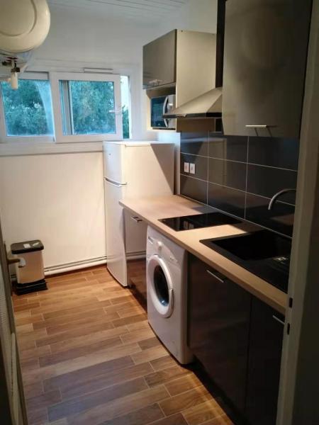 Courbevoie 92区·24平·studio·有家具[法国巴黎租房]