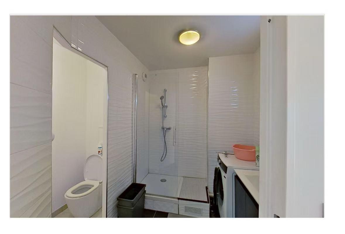 Vélizy-Villacoublay 78e·42.5m²·F2··A long terme uniquement[Location à Paris France]