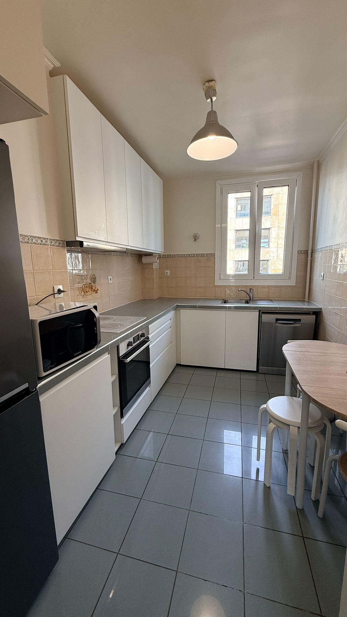 PARIS 15e·65m²·Appartement·Meublé[Location à Paris France]