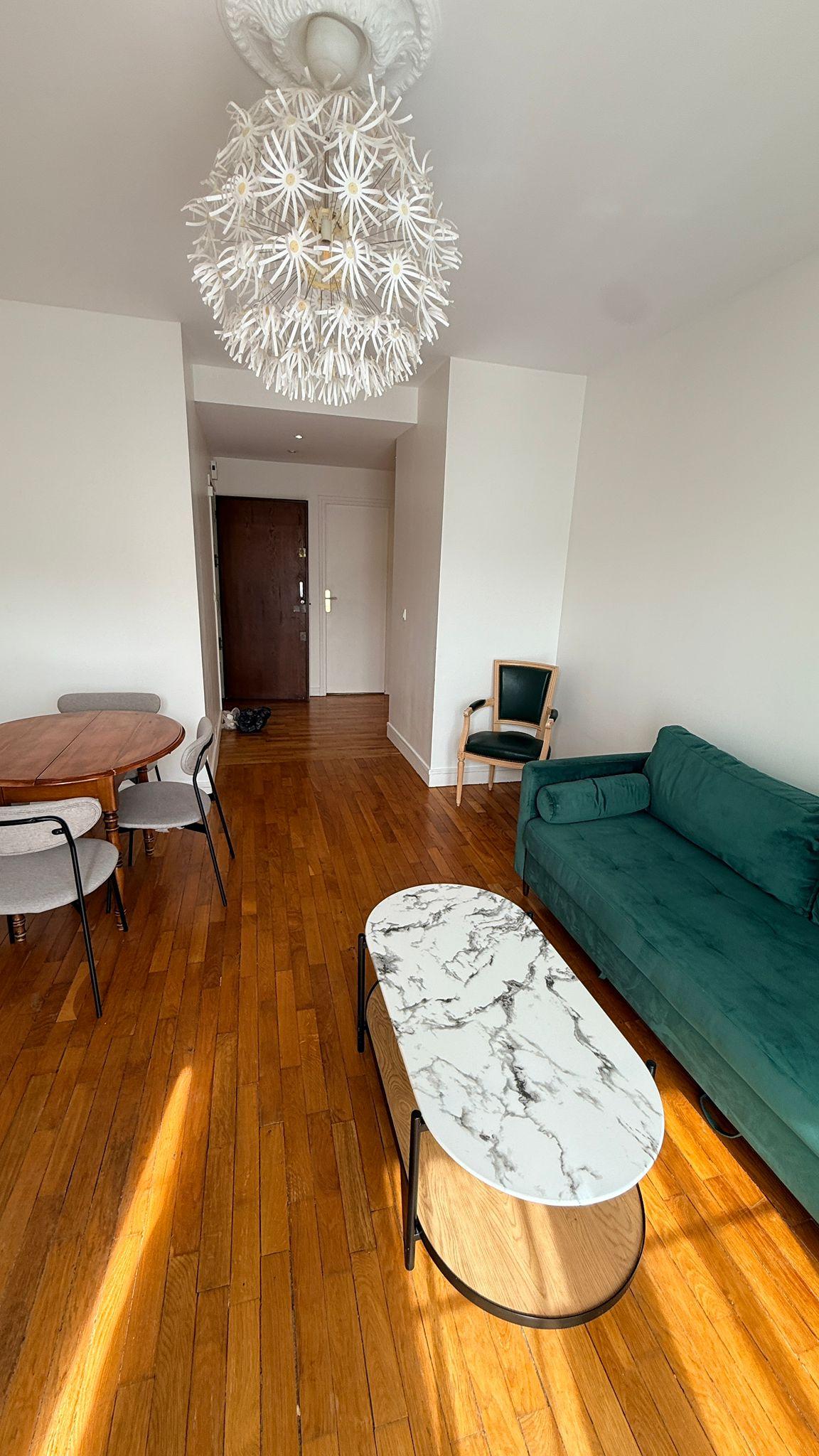 PARIS 15e·65m²·Appartement·Meublé[Location à Paris France]