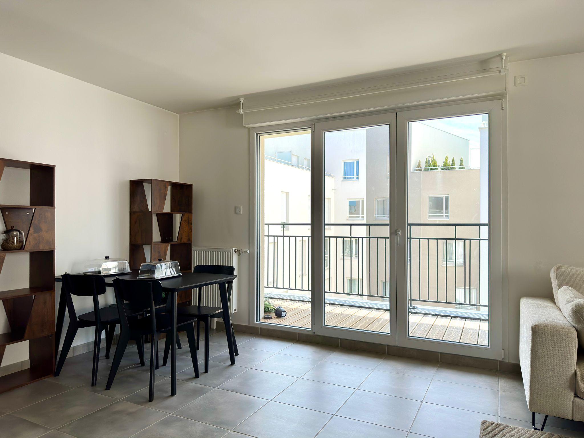 Champigny-sur-Marne 94지역·71m²·아파트·가구[프랑스 부동산,프랑스 아파트 매매,파리 집 구하기,프랑스 임대 부동산,프랑스 부동산 투자,프랑스 아파트 임대 방법,파리 집 계약 절차,프랑스 부동산 세금 정보,프랑스 부동산 중개인 추천,프랑스 주택 임대 시세,프랑스 주택 관리 서비스,프랑스 아파트 월세,프랑스 단기 임대,파리 집 임대,프랑스 월세 계약,프랑스 월세 시세,파리 임대 집 추천,프랑스 임대,프랑스 월세 ,프랑스 부동산 임대 서비스,프랑스 부동산 중개,프랑스 부동산 에이전시,파리 부동산 중개인,프랑스 부동산 매물,파리 부동산 에이전시 추천,파리 현지 부동산 상담,파리 부동산 거래 대행,프랑스 부동산 시세 조회,프랑스 부동산 서비스,파리 부동산 에이전시,프랑스 부동산 전문가,프랑스 부동산 거래 팁,프랑스 주택 중개 플랫폼,파리 유학생 ,프랑스 유학 집 구하기,파리 학생 기숙사 임대,프랑스 유학생 월세 아파트,프랑스 유학 임대 계약,파리 유학 생활 집 구하기,프랑스 유학생 쉐어하우스,프랑스 가족용 주택 매매,파리 가족 아파트 임대,프랑스 어린이 학교 근처 집,프랑스 이민 주택 ,맞춤형 부동산 서비스,파리 단기 임대 아파트,프랑스 출장용 주택,파리 월 단위 임대]