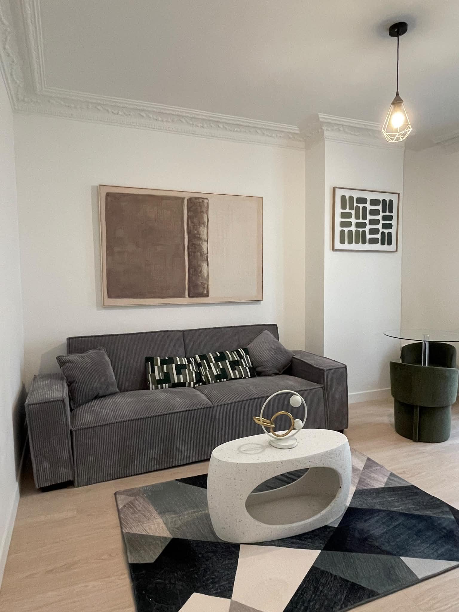 PARIS 18e·23m²·studio·With furniture[Paris Rental]