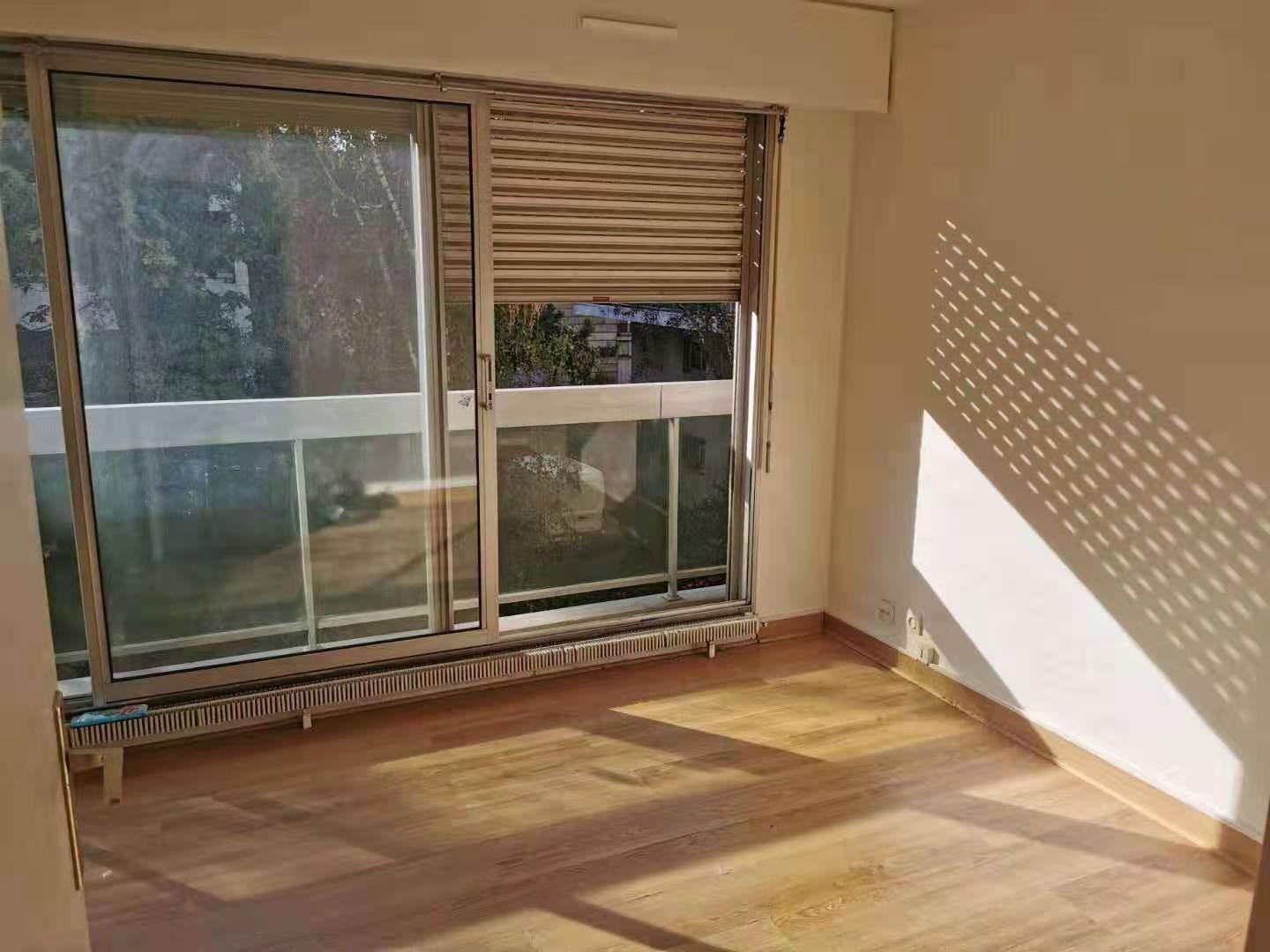 PARIS 15지역·23m²·studio·가구 없음[프랑스 부동산,프랑스 아파트 매매,파리 집 구하기,프랑스 임대 부동산,프랑스 부동산 투자,프랑스 아파트 임대 방법,파리 집 계약 절차,프랑스 부동산 세금 정보,프랑스 부동산 중개인 추천,프랑스 주택 임대 시세,프랑스 주택 관리 서비스,프랑스 아파트 월세,프랑스 단기 임대,파리 집 임대,프랑스 월세 계약,프랑스 월세 시세,파리 임대 집 추천,프랑스 임대,프랑스 월세 ,프랑스 부동산 임대 서비스,프랑스 부동산 중개,프랑스 부동산 에이전시,파리 부동산 중개인,프랑스 부동산 매물,파리 부동산 에이전시 추천,파리 현지 부동산 상담,파리 부동산 거래 대행,프랑스 부동산 시세 조회,프랑스 부동산 서비스,파리 부동산 에이전시,프랑스 부동산 전문가,프랑스 부동산 거래 팁,프랑스 주택 중개 플랫폼,파리 유학생 ,프랑스 유학 집 구하기,파리 학생 기숙사 임대,프랑스 유학생 월세 아파트,프랑스 유학 임대 계약,파리 유학 생활 집 구하기,프랑스 유학생 쉐어하우스,프랑스 가족용 주택 매매,파리 가족 아파트 임대,프랑스 어린이 학교 근처 집,프랑스 이민 주택 ,맞춤형 부동산 서비스,파리 단기 임대 아파트,프랑스 출장용 주택,파리 월 단위 임대]