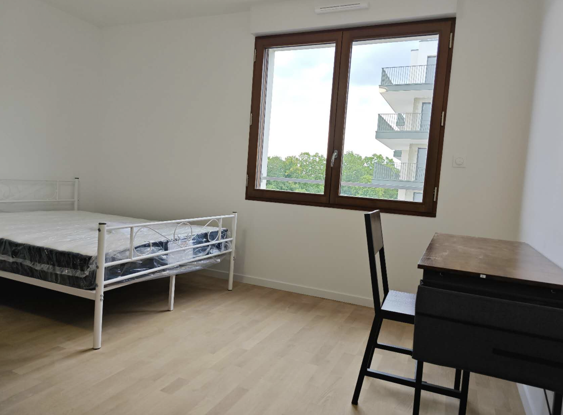 Châtenay-Malabry 92지역·12m²·studio·방1 (쉐어하우스)·가구 없음·장기[프랑스 부동산,프랑스 아파트 매매,파리 집 구하기,프랑스 임대 부동산,프랑스 부동산 투자,프랑스 아파트 임대 방법,파리 집 계약 절차,프랑스 부동산 세금 정보,프랑스 부동산 중개인 추천,프랑스 주택 임대 시세,프랑스 주택 관리 서비스,프랑스 아파트 월세,프랑스 단기 임대,파리 집 임대,프랑스 월세 계약,프랑스 월세 시세,파리 임대 집 추천,프랑스 임대,프랑스 월세 ,프랑스 부동산 임대 서비스,프랑스 부동산 중개,프랑스 부동산 에이전시,파리 부동산 중개인,프랑스 부동산 매물,파리 부동산 에이전시 추천,파리 현지 부동산 상담,파리 부동산 거래 대행,프랑스 부동산 시세 조회,프랑스 부동산 서비스,파리 부동산 에이전시,프랑스 부동산 전문가,프랑스 부동산 거래 팁,프랑스 주택 중개 플랫폼,파리 유학생 ,프랑스 유학 집 구하기,파리 학생 기숙사 임대,프랑스 유학생 월세 아파트,프랑스 유학 임대 계약,파리 유학 생활 집 구하기,프랑스 유학생 쉐어하우스,프랑스 가족용 주택 매매,파리 가족 아파트 임대,프랑스 어린이 학교 근처 집,프랑스 이민 주택 ,맞춤형 부동산 서비스,파리 단기 임대 아파트,프랑스 출장용 주택,파리 월 단위 임대]