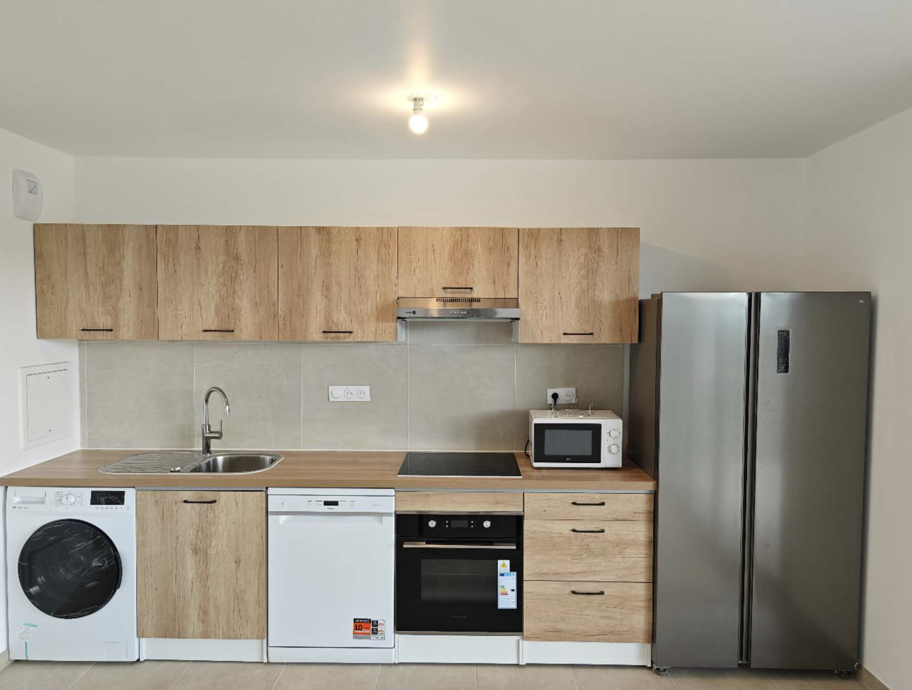 Châtenay-Malabry 92e·10m²·Separate room in the sharing apartment·With furniture[Paris Rental]