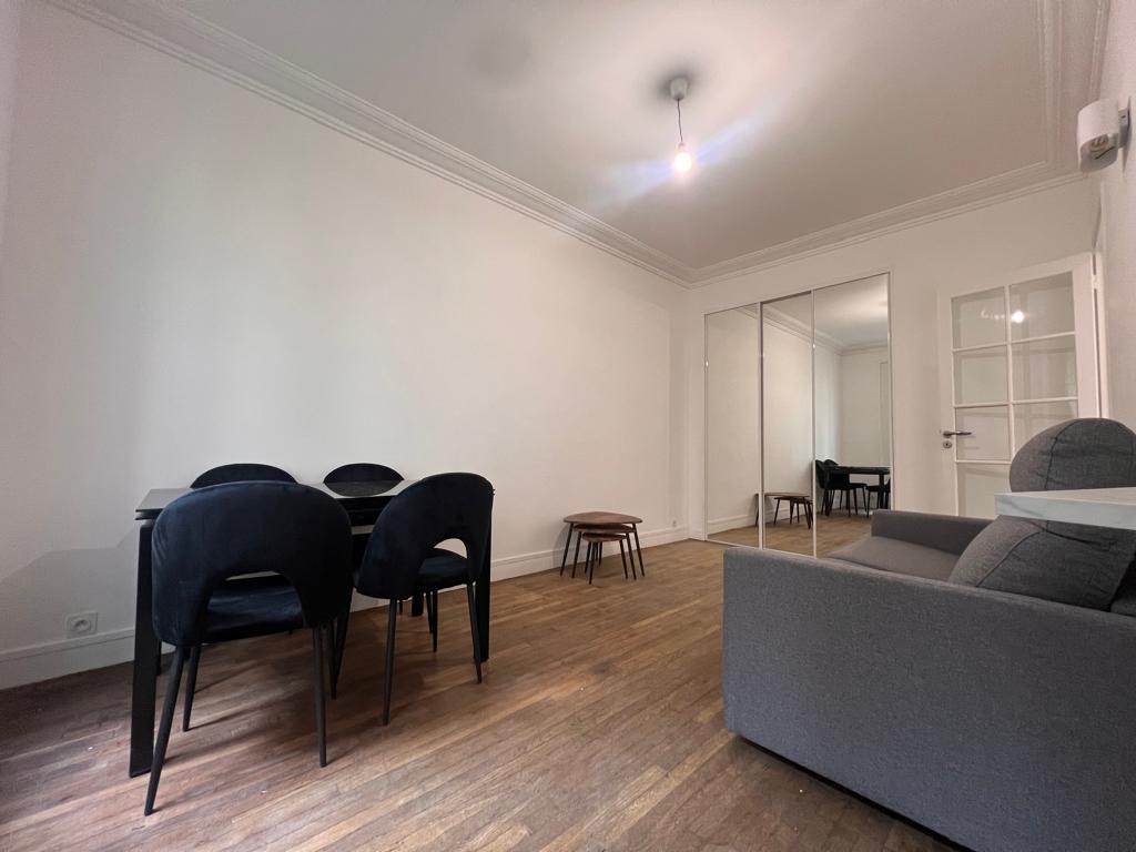 PARIS 18e·26m²·F2·Appartement·With furniture[Paris Rental]