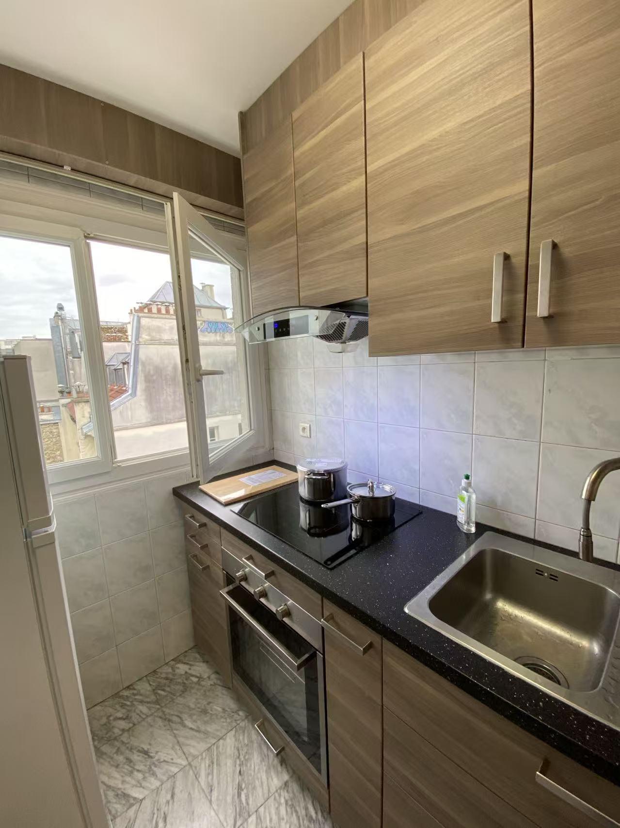 PARIS 11e·17m²·Separate room in the sharing apartment·With furniture[Paris Rental]