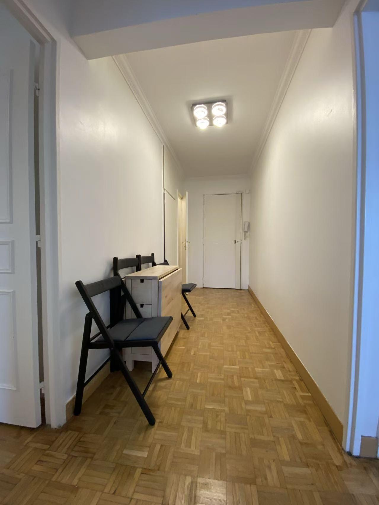 PARIS 11e·17m²·Separate room in the sharing apartment·With furniture[Paris Rental]