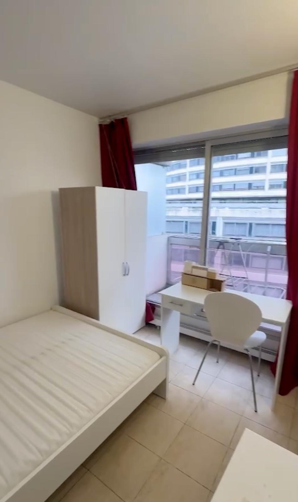 PARIS 15지역·37.7m²·아파트·가구·장기만 가능[프랑스 부동산,프랑스 아파트 매매,파리 집 구하기,프랑스 임대 부동산,프랑스 부동산 투자,프랑스 아파트 임대 방법,파리 집 계약 절차,프랑스 부동산 세금 정보,프랑스 부동산 중개인 추천,프랑스 주택 임대 시세,프랑스 주택 관리 서비스,프랑스 아파트 월세,프랑스 단기 임대,파리 집 임대,프랑스 월세 계약,프랑스 월세 시세,파리 임대 집 추천,프랑스 임대,프랑스 월세 ,프랑스 부동산 임대 서비스,프랑스 부동산 중개,프랑스 부동산 에이전시,파리 부동산 중개인,프랑스 부동산 매물,파리 부동산 에이전시 추천,파리 현지 부동산 상담,파리 부동산 거래 대행,프랑스 부동산 시세 조회,프랑스 부동산 서비스,파리 부동산 에이전시,프랑스 부동산 전문가,프랑스 부동산 거래 팁,프랑스 주택 중개 플랫폼,파리 유학생 ,프랑스 유학 집 구하기,파리 학생 기숙사 임대,프랑스 유학생 월세 아파트,프랑스 유학 임대 계약,파리 유학 생활 집 구하기,프랑스 유학생 쉐어하우스,프랑스 가족용 주택 매매,파리 가족 아파트 임대,프랑스 어린이 학교 근처 집,프랑스 이민 주택 ,맞춤형 부동산 서비스,파리 단기 임대 아파트,프랑스 출장용 주택,파리 월 단위 임대]